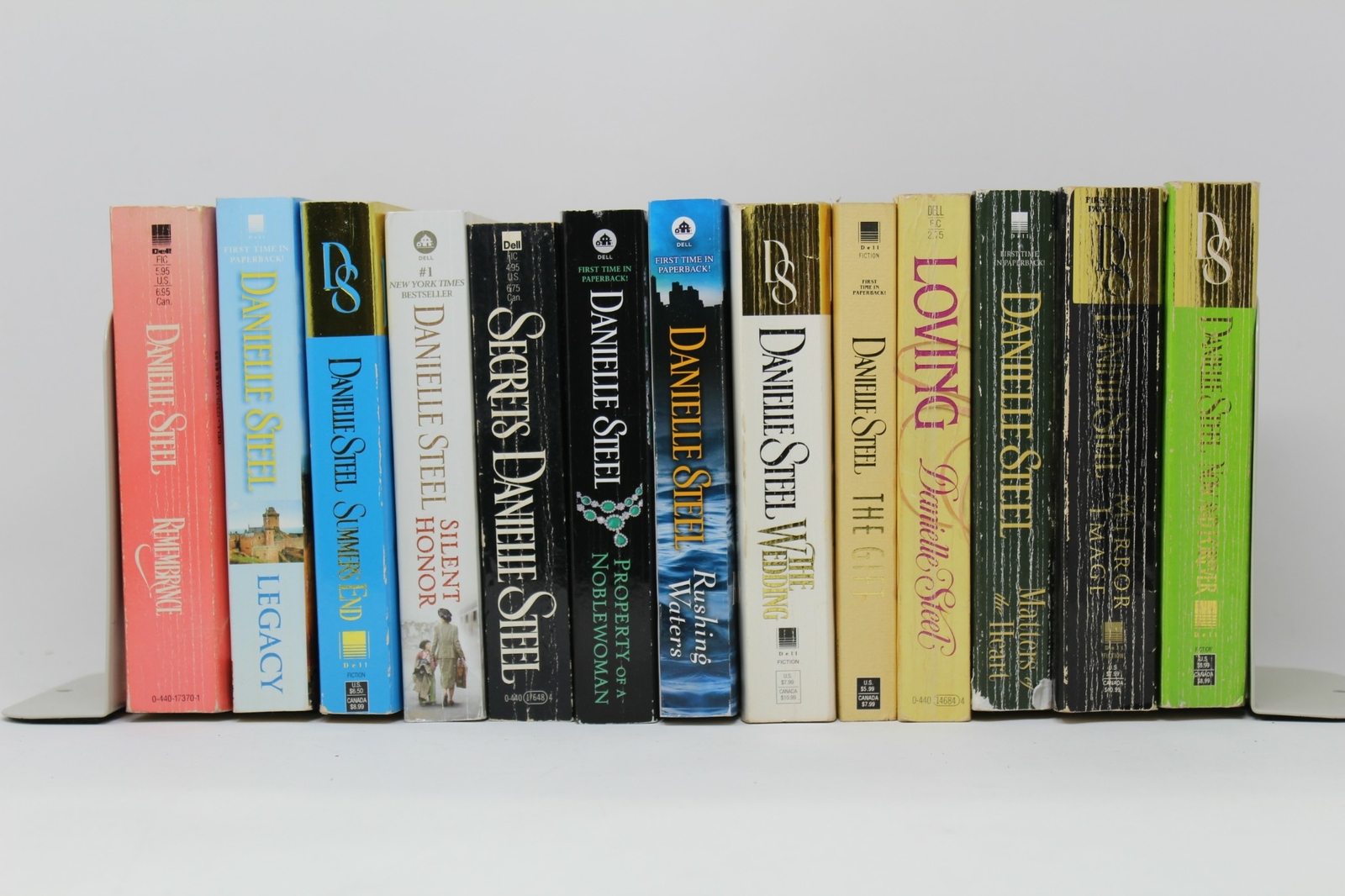 Lot of 10 Danielle Steel Romance Mass Market Paperback Books MIX