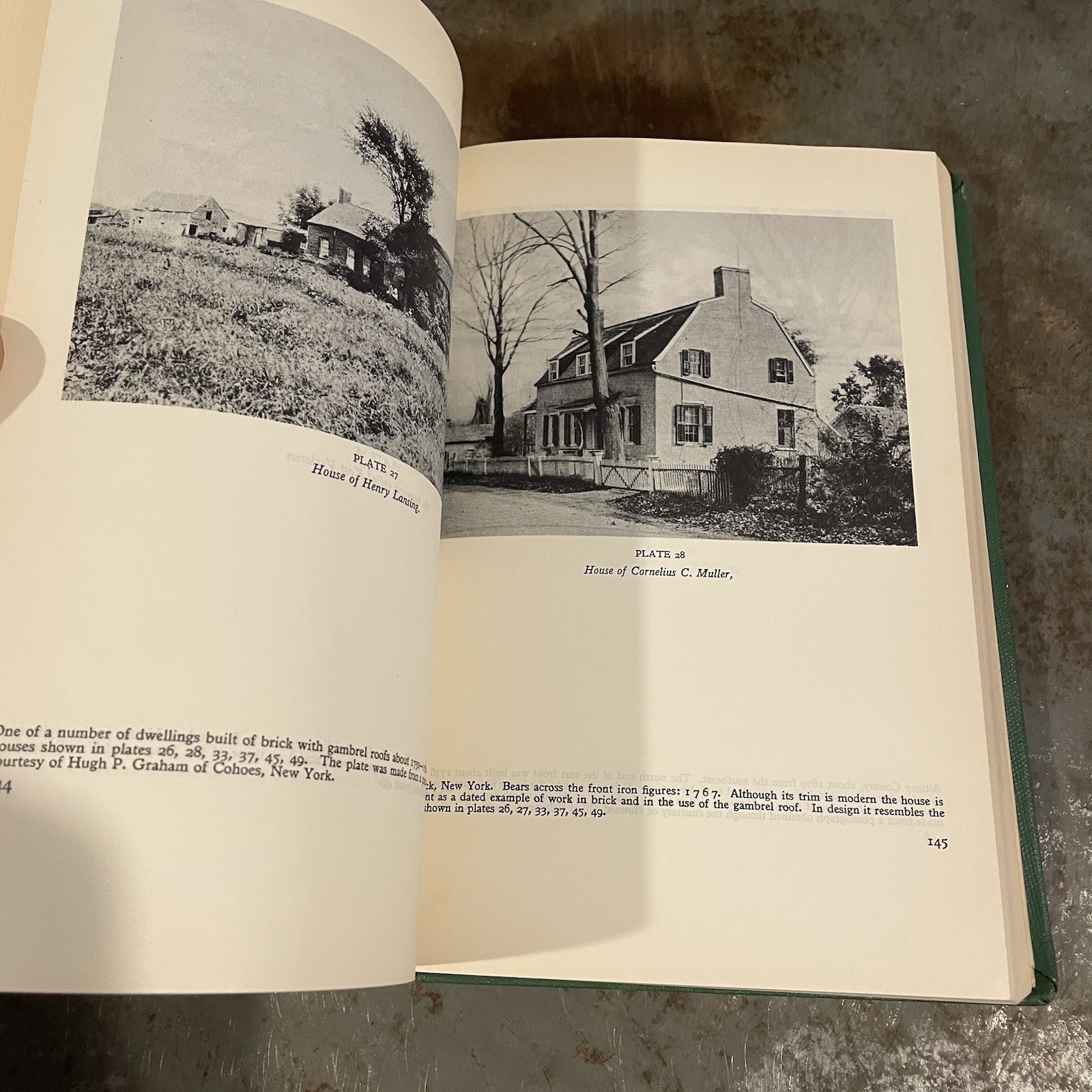 Dutch Houses in the Hudson Valley Before 1776