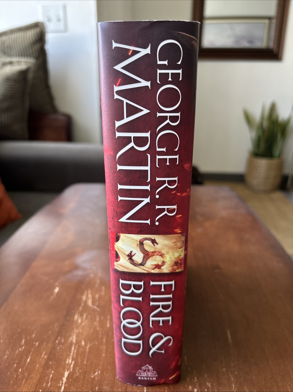 Fire & Blood – George R.R. Martin (2018, HCDJ) Illustrated Stated First Edition