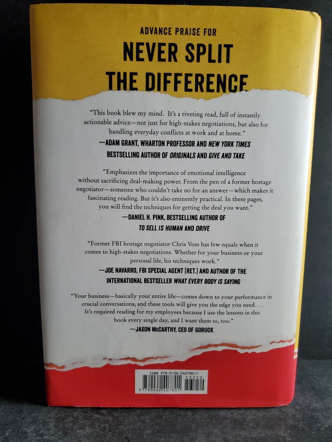 Never Split The Difference Chris Voss First Edition HC Negotiation Book