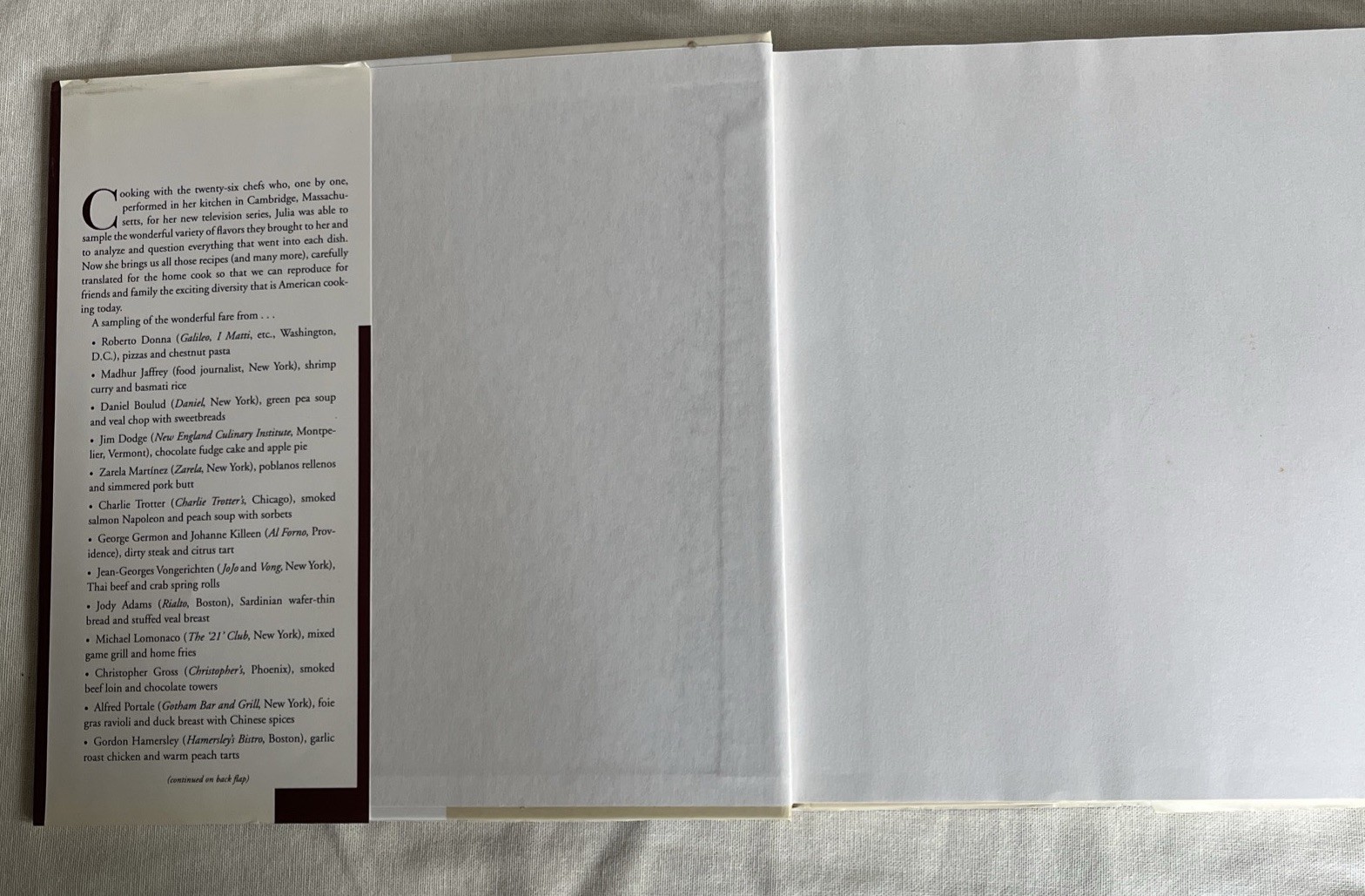 Julia Child’s Cookbook “In Julia’s Kitchen With Master Chefs”, 1995, 302 Pages