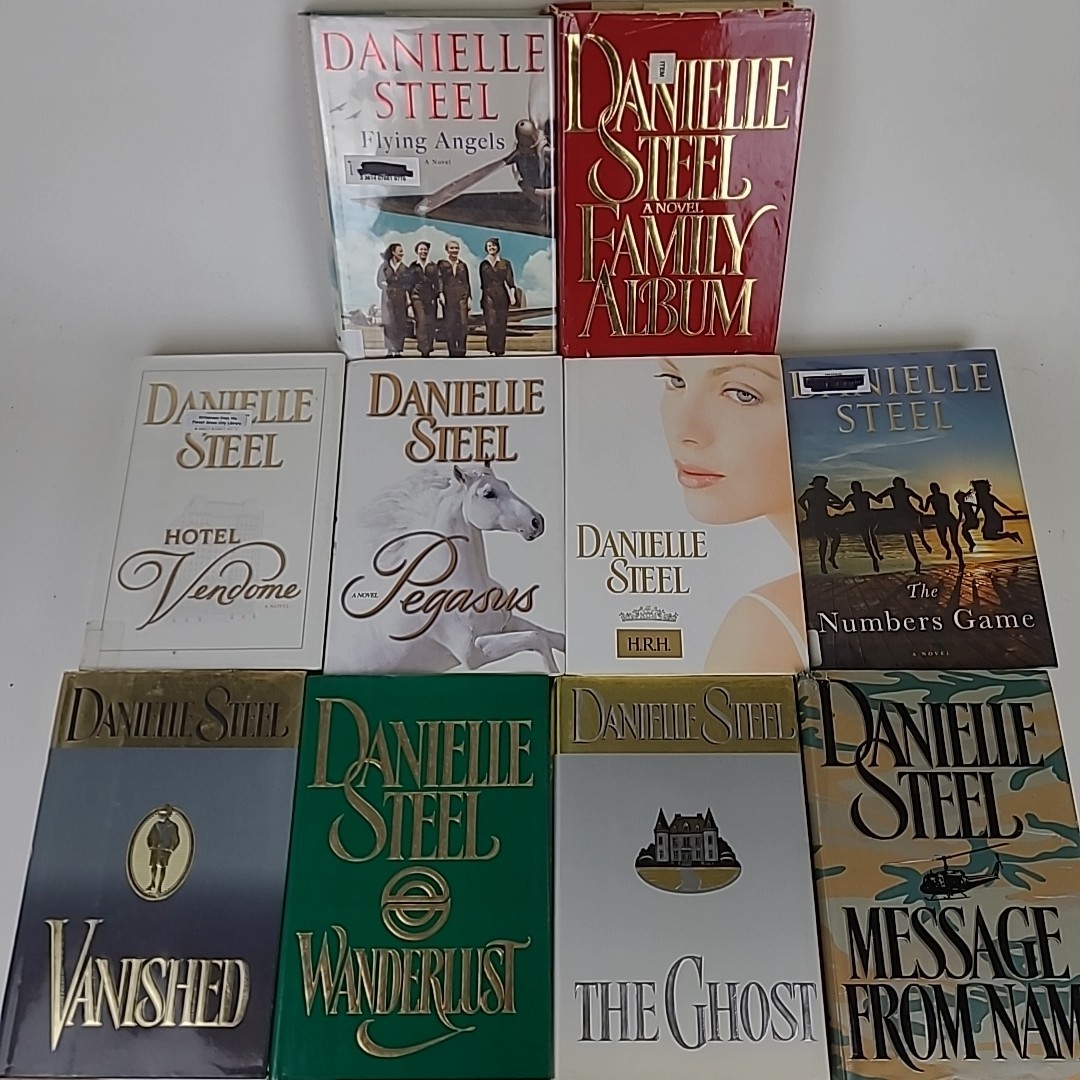 Danielle Steel Hardcover Lot of 10 RANDOM HC DJ No Duplicates FREE SHIPPING