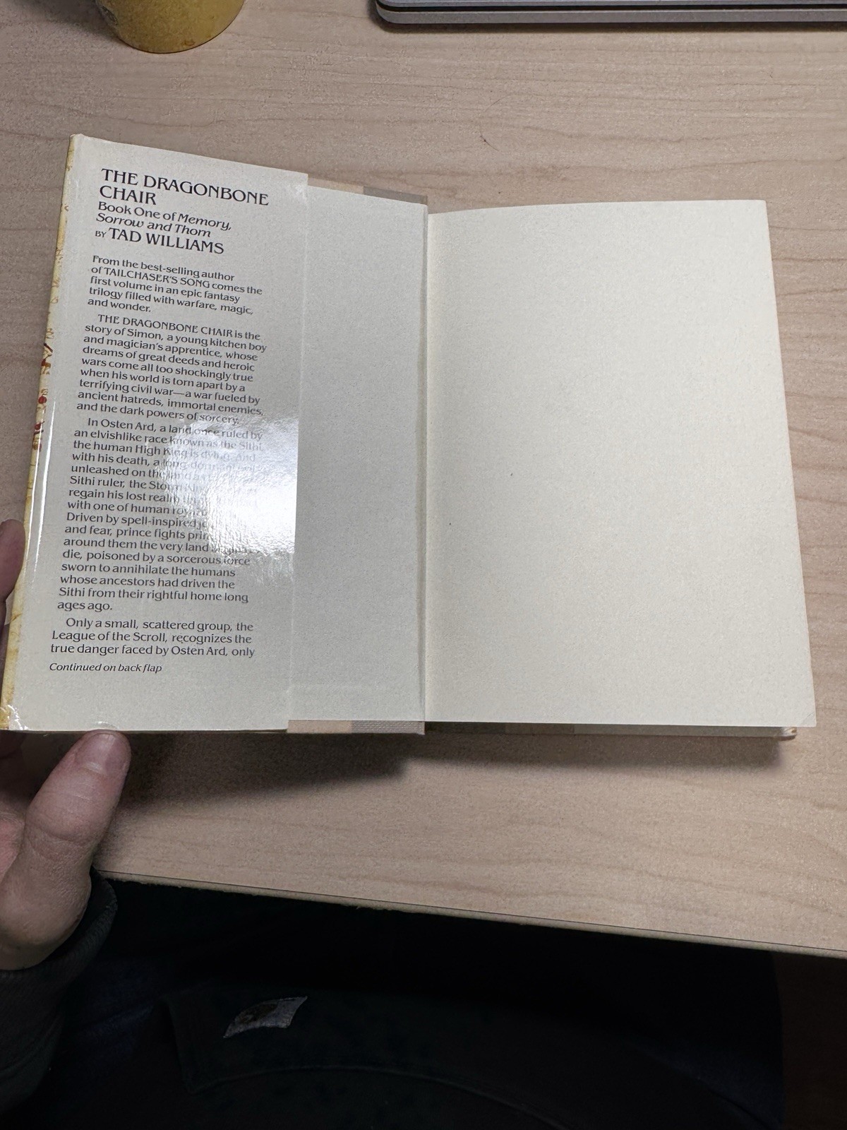 The Dragonbone Chair Memory, Sorrow, and Thorn Book 1 Tad Williams 1988