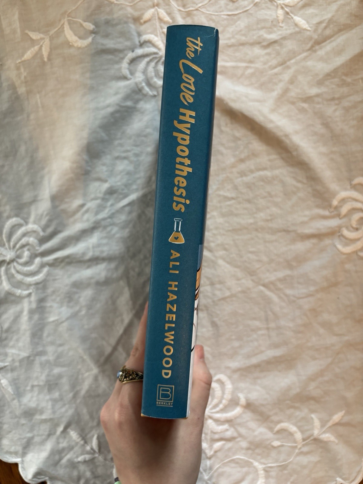 The Love Hypothesis Ali Hazelwood HC Collector’s Edition Romance Berkley DJ