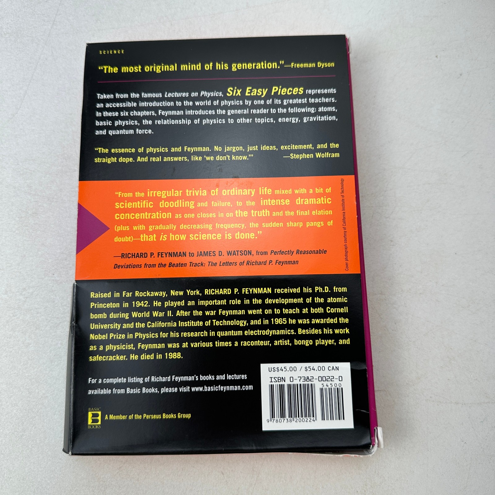 Six Easy Pieces Essentials Physics Explained Richard P. Feynman 1998 with CD