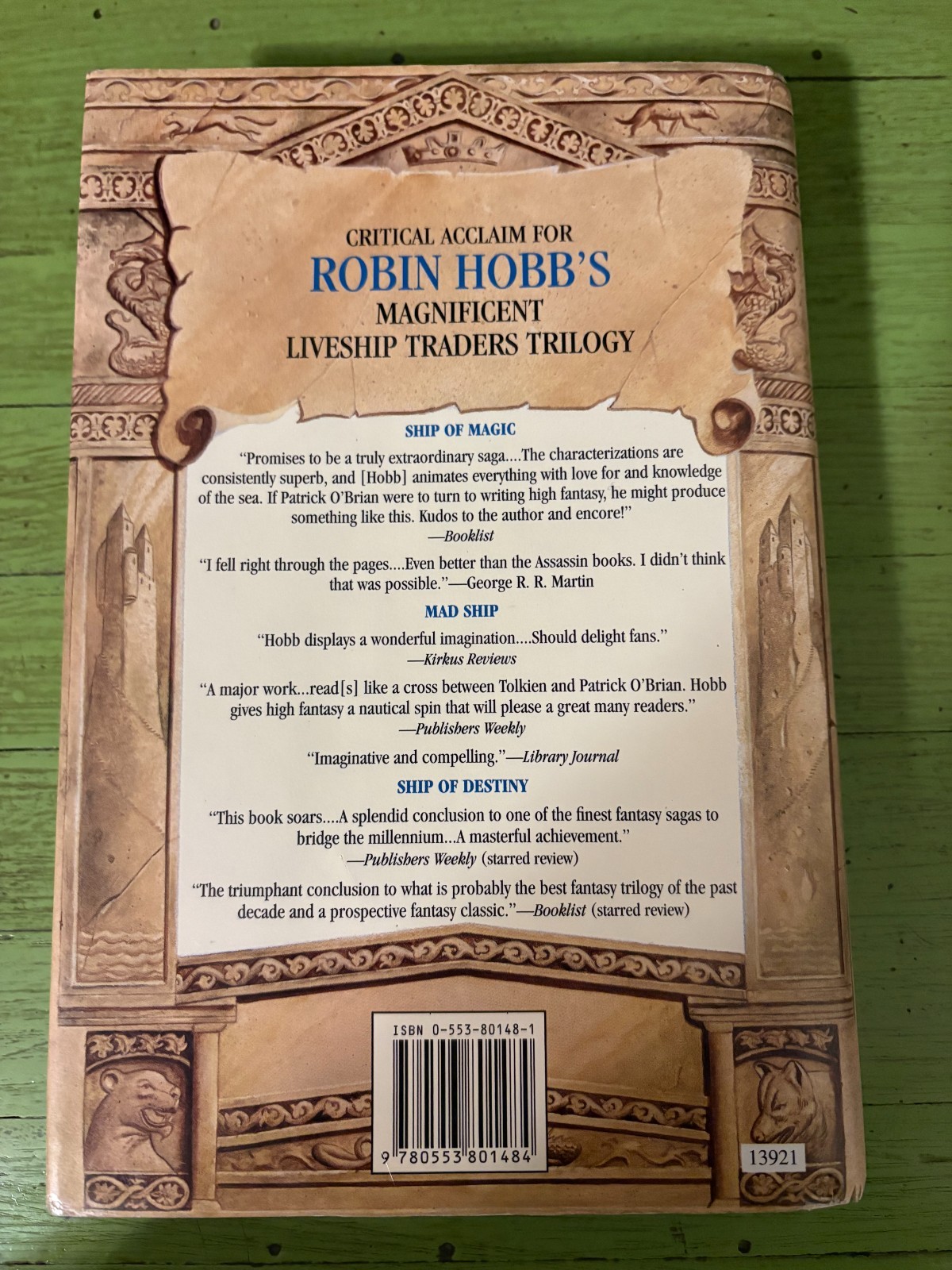 Robin Hobb Fool’s Errand Tawny Man Series #1 Hard Cover DJ Very Good BCE