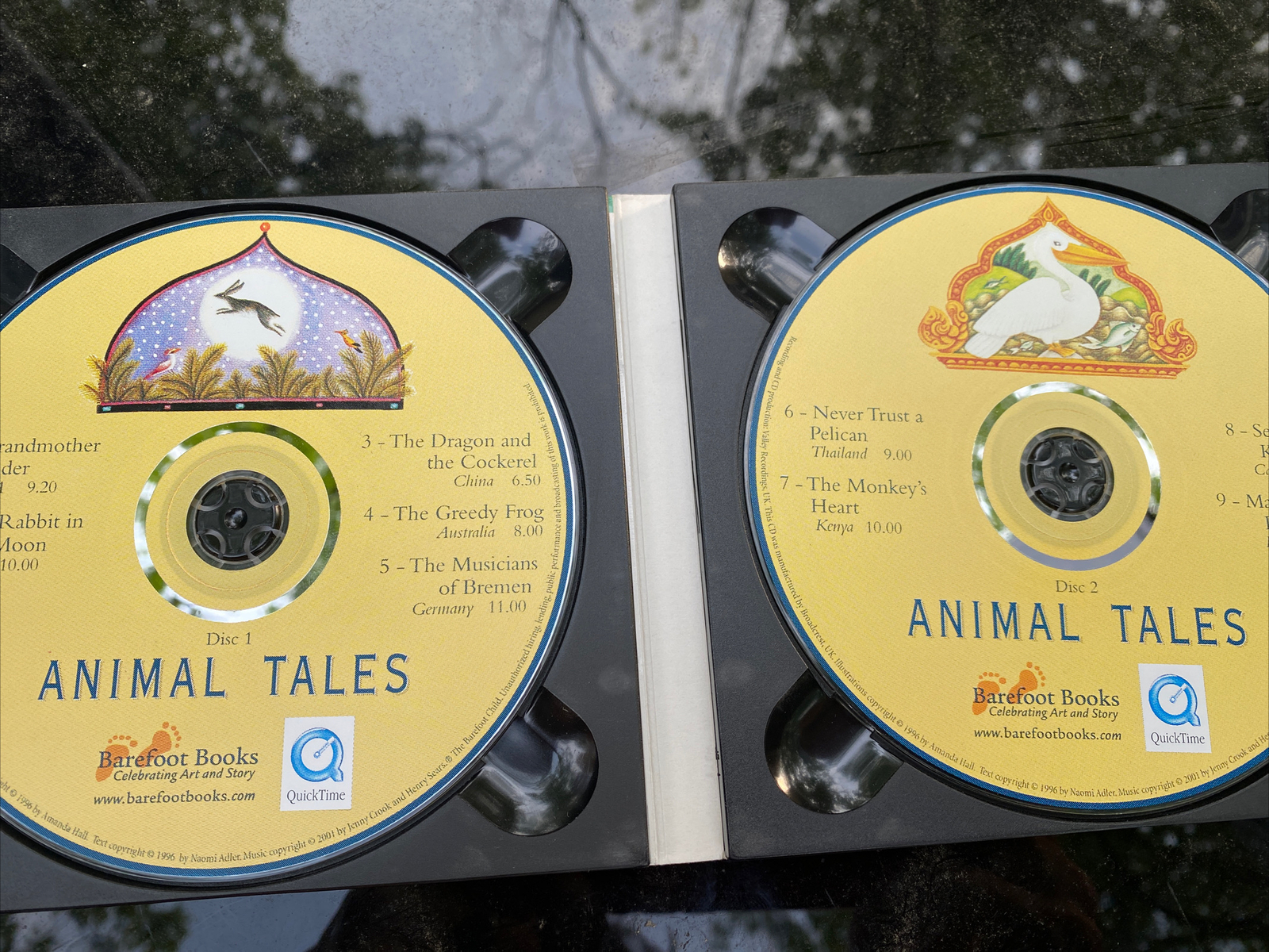 Barefoot Books Presents Animal Tales – Naomi Adler – Book – 2002-11-01