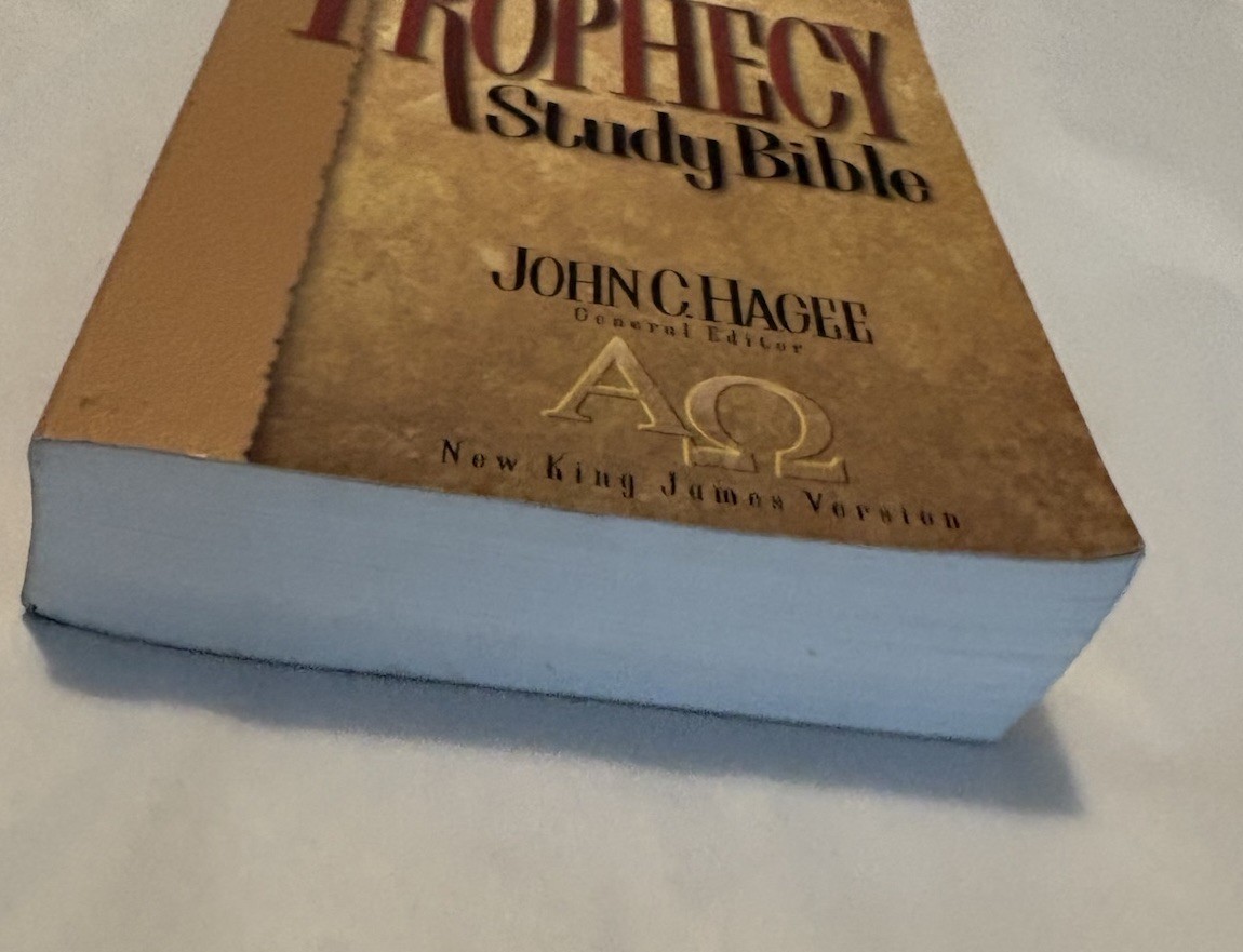 Prophecy Study Bible (New King James Version) VGC