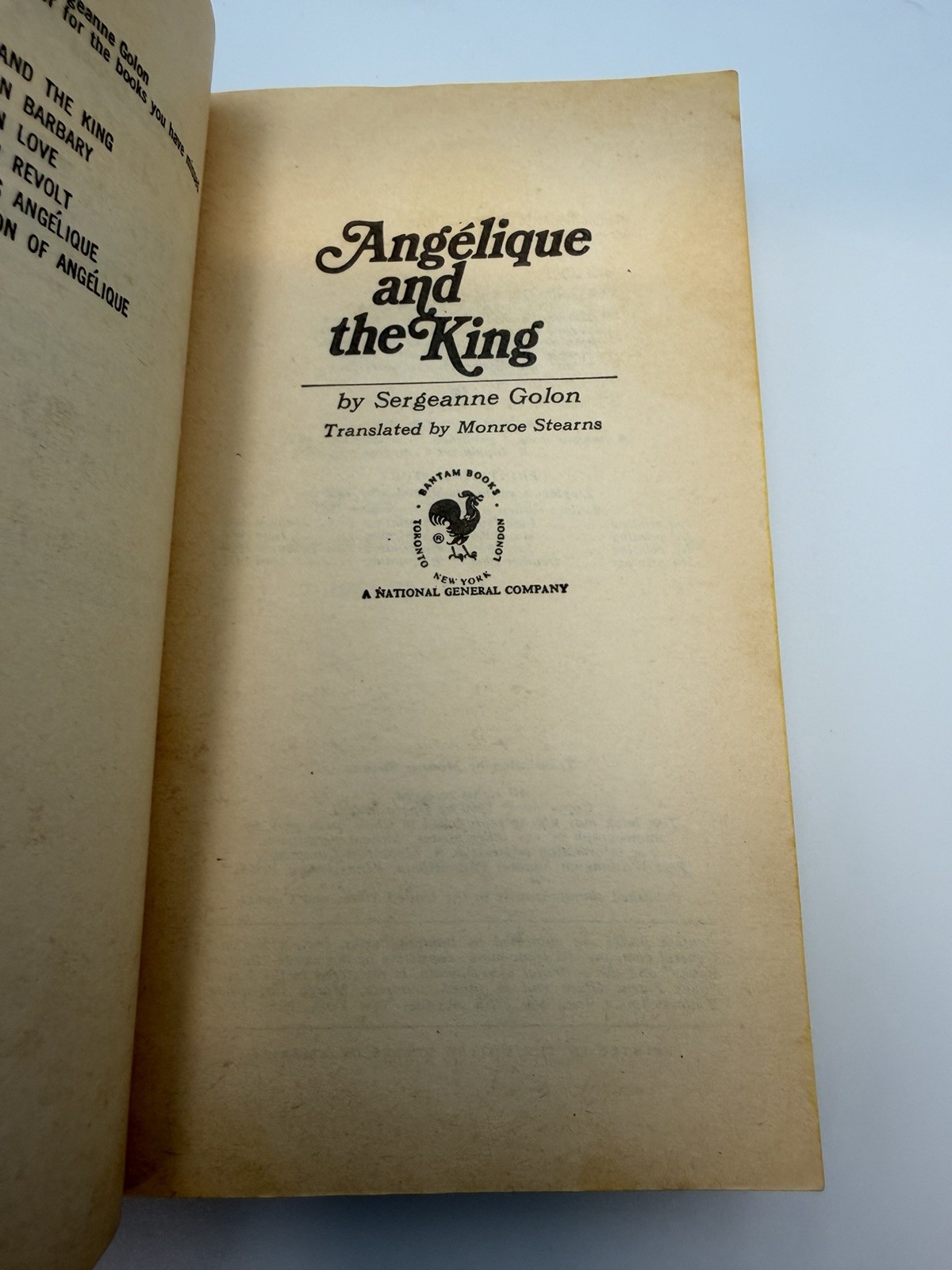 Vintage ANGELIQUE By Sergeanne Golon, The King, Temptation, 2 Paperbacks 1971