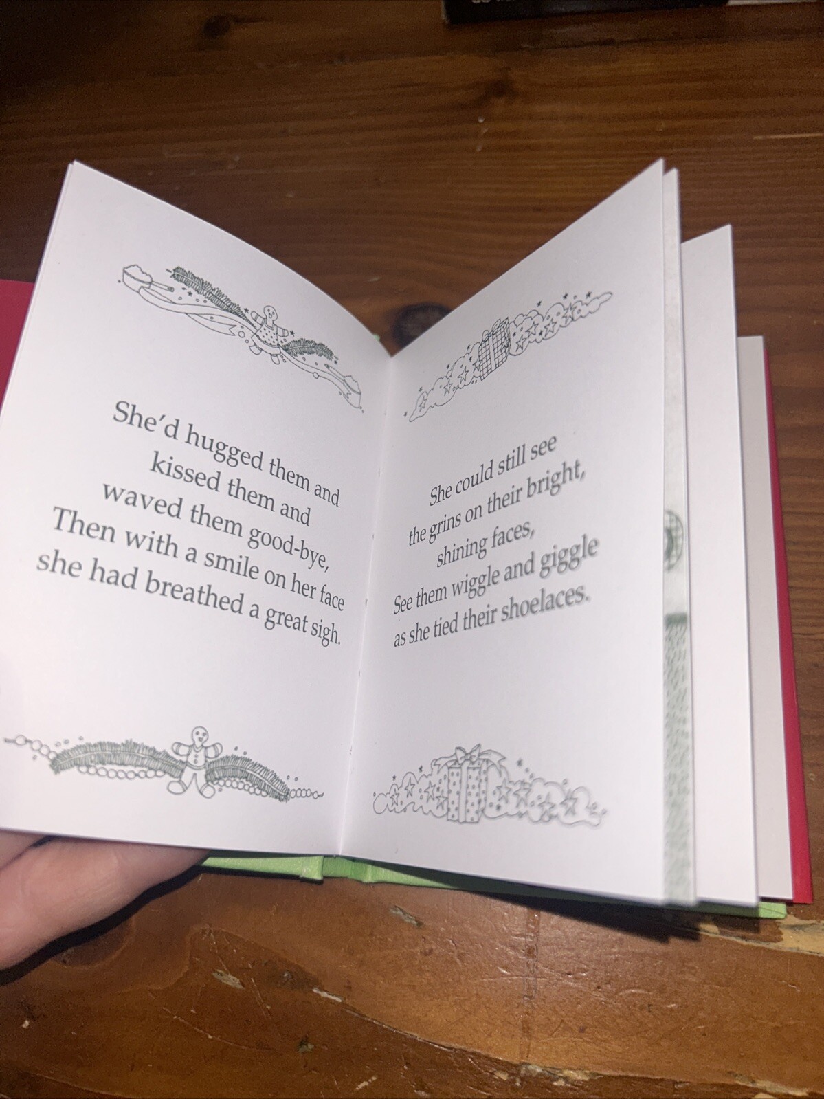 Grandma’s Night Before Christmas by Sue Carabine and Gibbs Smith Publisher B2