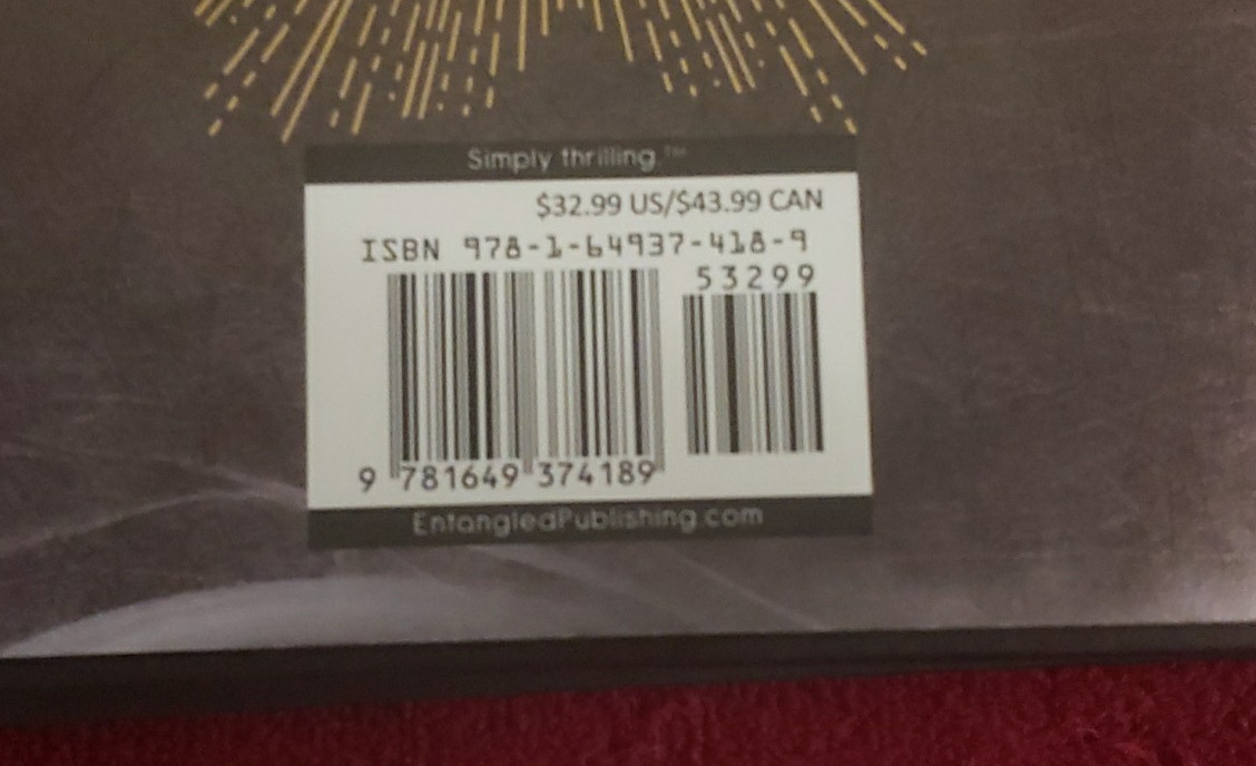 ONYX STORM Hardcover Book Rebecca Yarros_Target Exclusive_Deluxe Limited Edition