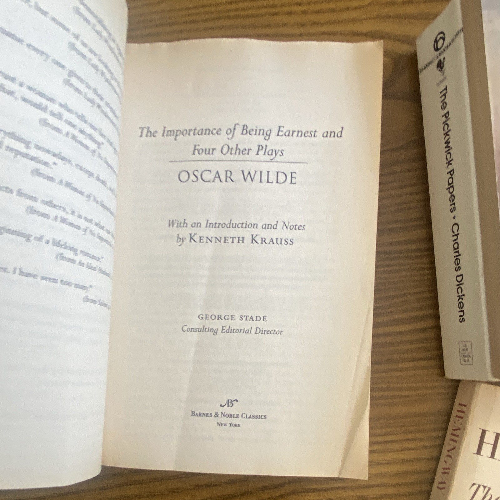 Classic Started Lot Wilde Hemingway Dickens