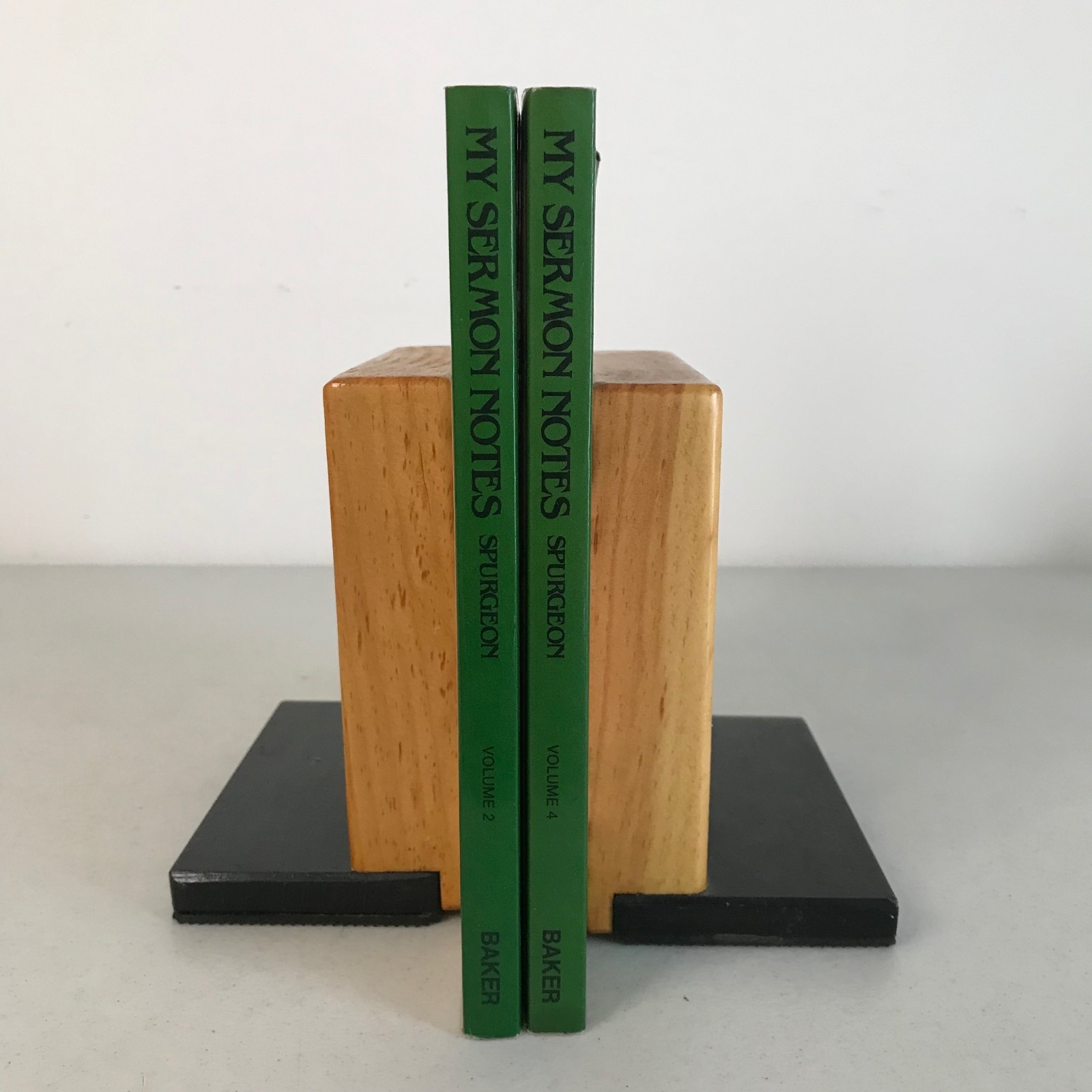 Charles Spurgeon My Sermon Notes Vol 2 & 4 Baker Book House 1991 Christian Theol