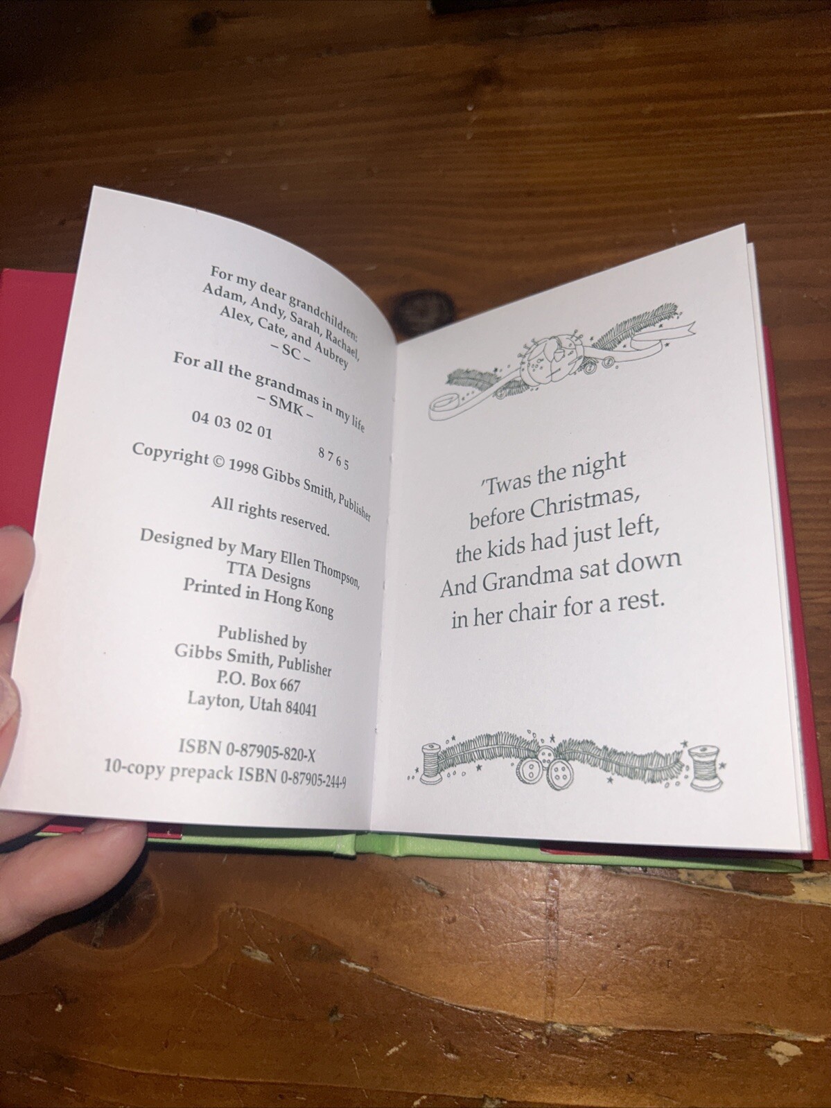Grandma’s Night Before Christmas by Sue Carabine and Gibbs Smith Publisher B2