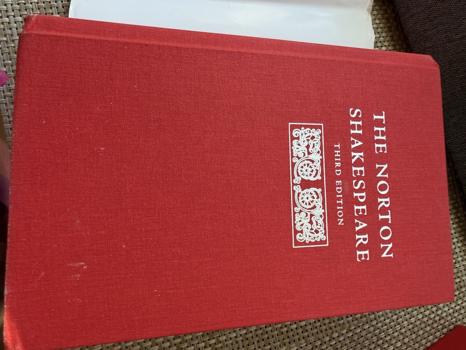 The Norton Shakespeare 2016 Third Edition by Stephen Greenblatt Dust Cover Box