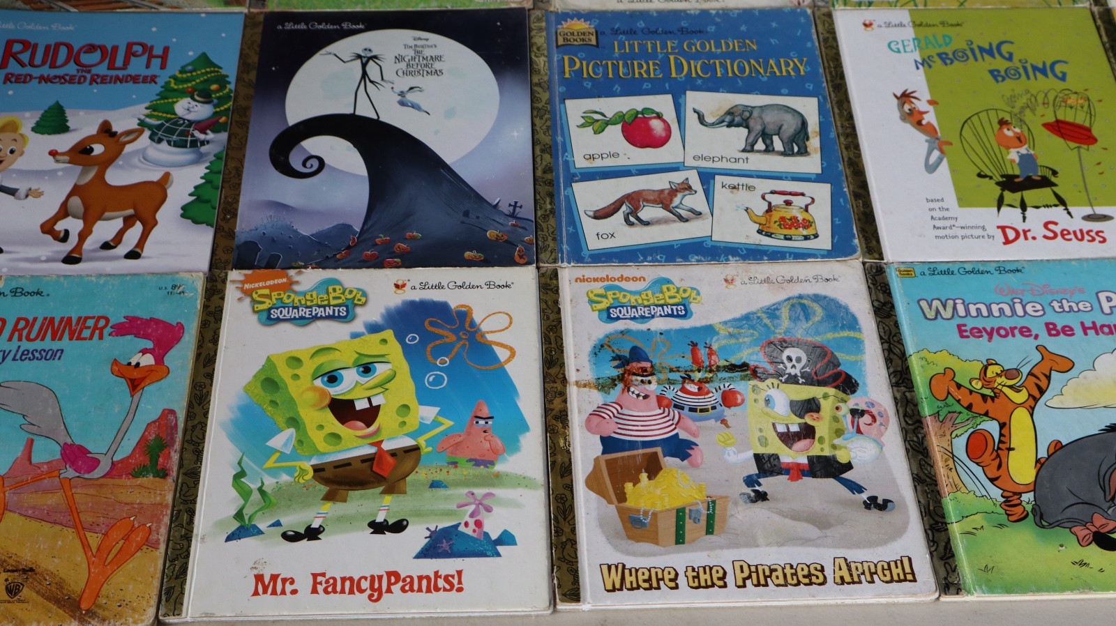 Lot of 15 Vintage Little Golden Books Miniatures Toy story Thomas the tra