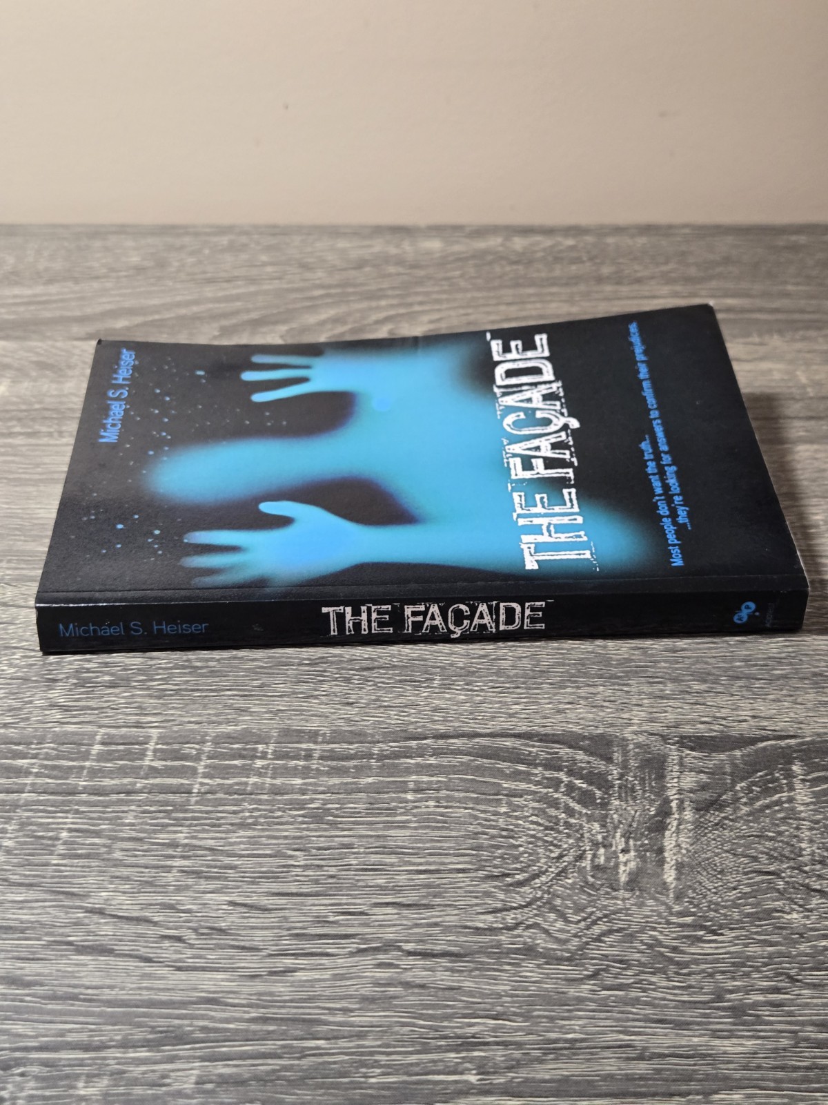 The Facade Michael S Heiser UFO Supernatural Thriller Paperback