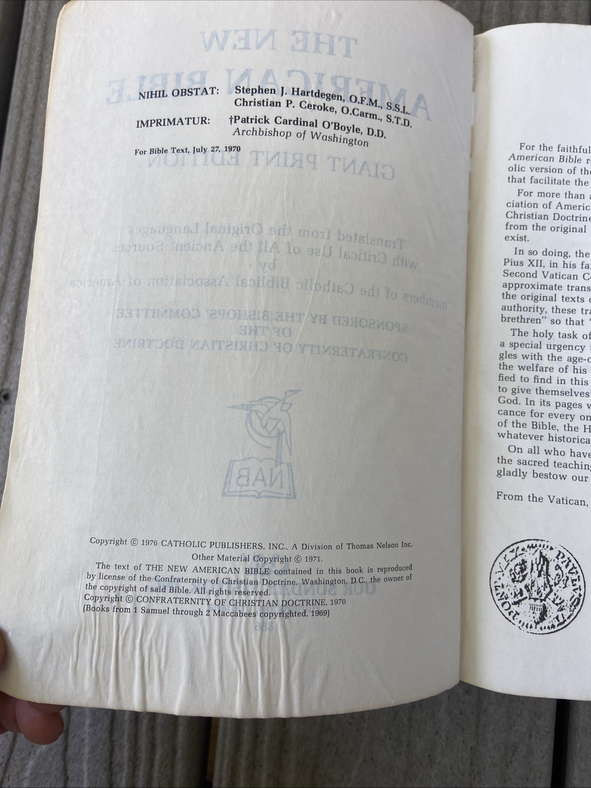 Holy Bible New American Bible Giant Print Catholic Edition 1976 SC