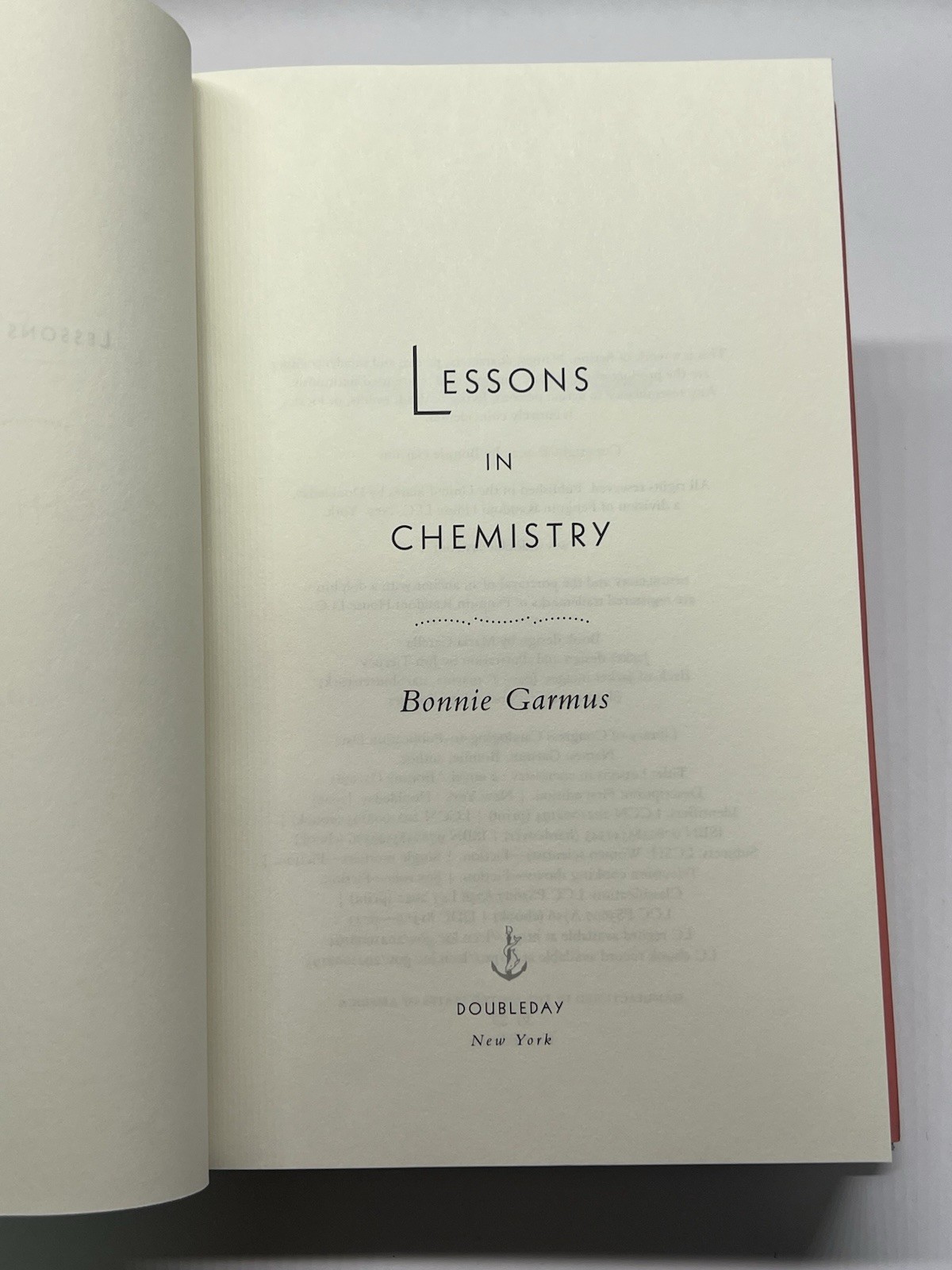 Guided Reading Lot of 8 Lessons in Chemistry by Bonnie Garmus HC Class Set 2022