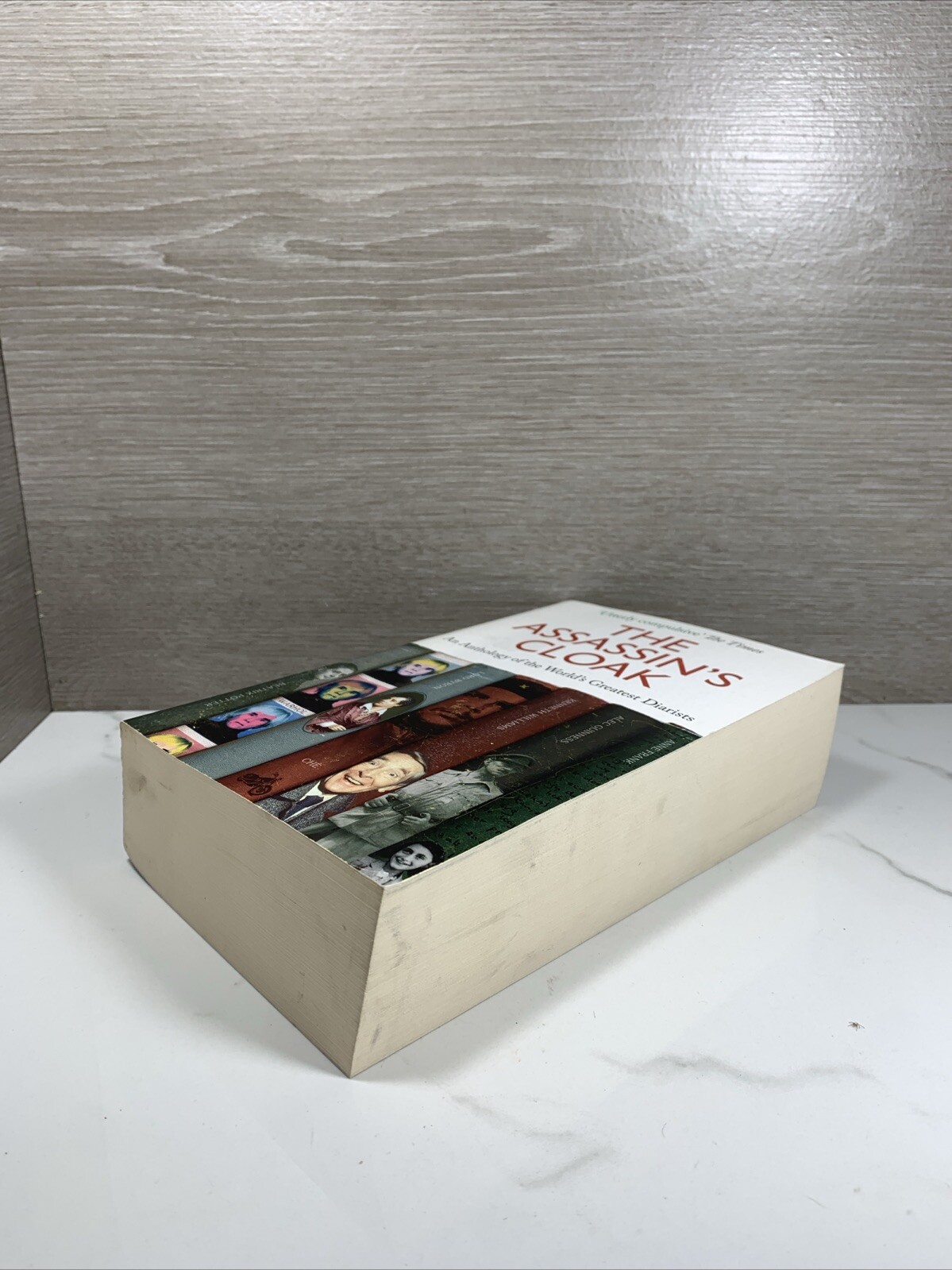 The Assassin’s Cloak by Taylor, Alan (Paperback)