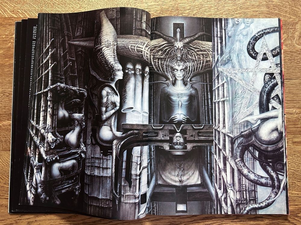 H.R. Giger Necronomicon II Art Book 1991 Treville Japan HR Giger Alien Works