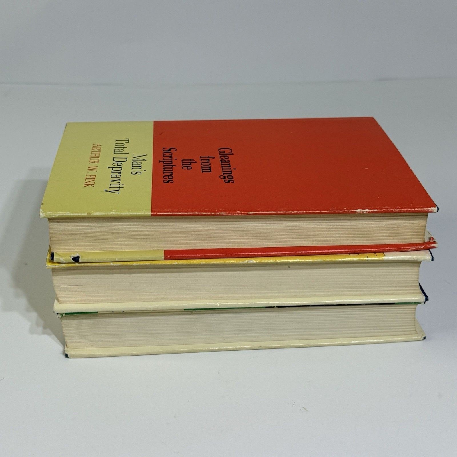 Lot Gleanings in Exodus, Joshua and from Scriptures Arthur W. Pink Moody Press