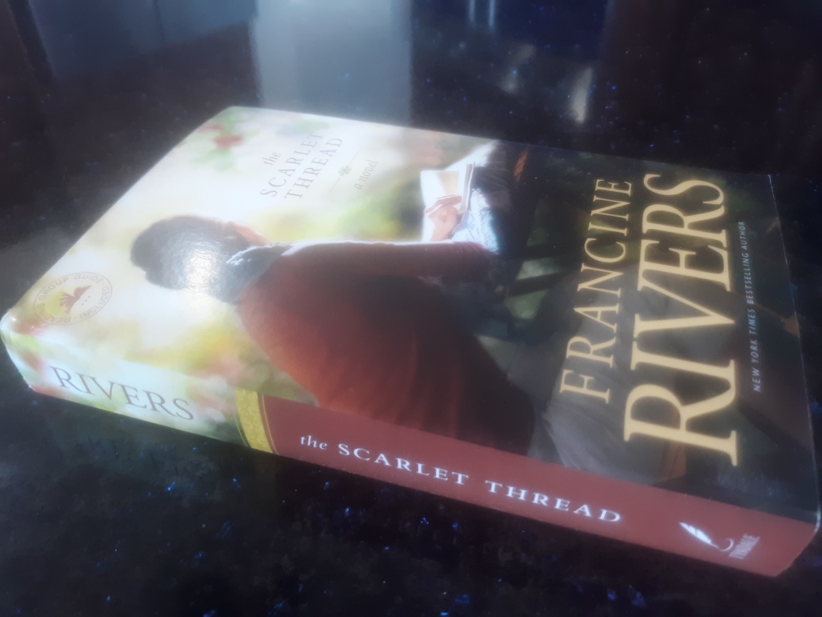The Scarlet Thread by Francine Rivers (2012, Trade Paperback) 448 pages. New!