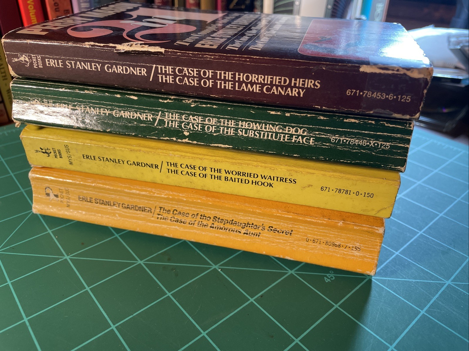 Perry Mason Erle Stanley Gardner 2 In 1 Paperback Book Lot Of 4