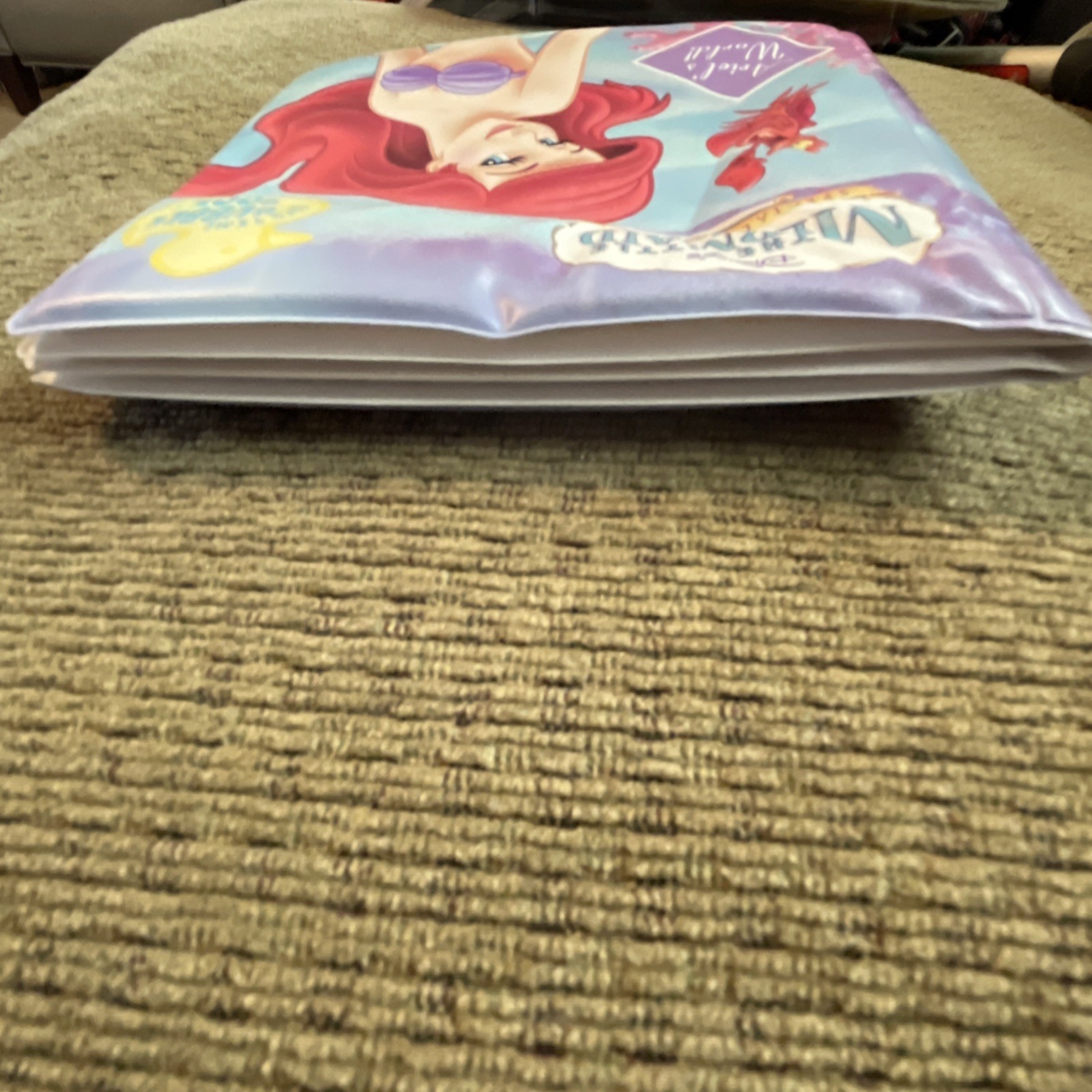 Disney Little Mermaid Ariel Bath Toy Time Bubble Book Ariel’s World Kids 2008