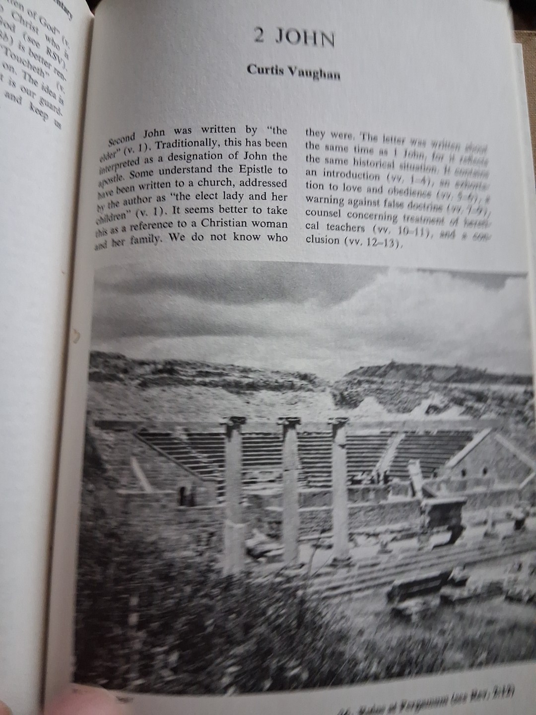 The Teacher’s Bible Commentary – Paschall & Hobbs – 1972 HC/DJ. 824 Pages. ❤