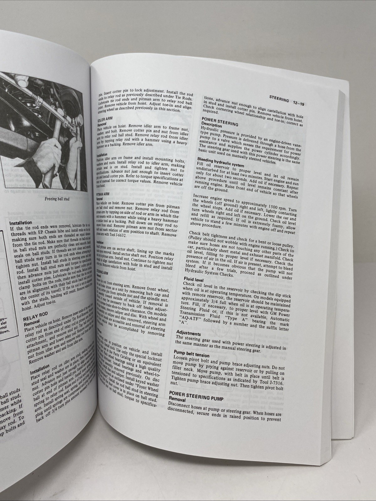 Corvette, 1966-1982 : Shop Manual by Motorbooks (1987, Trade Paperback)