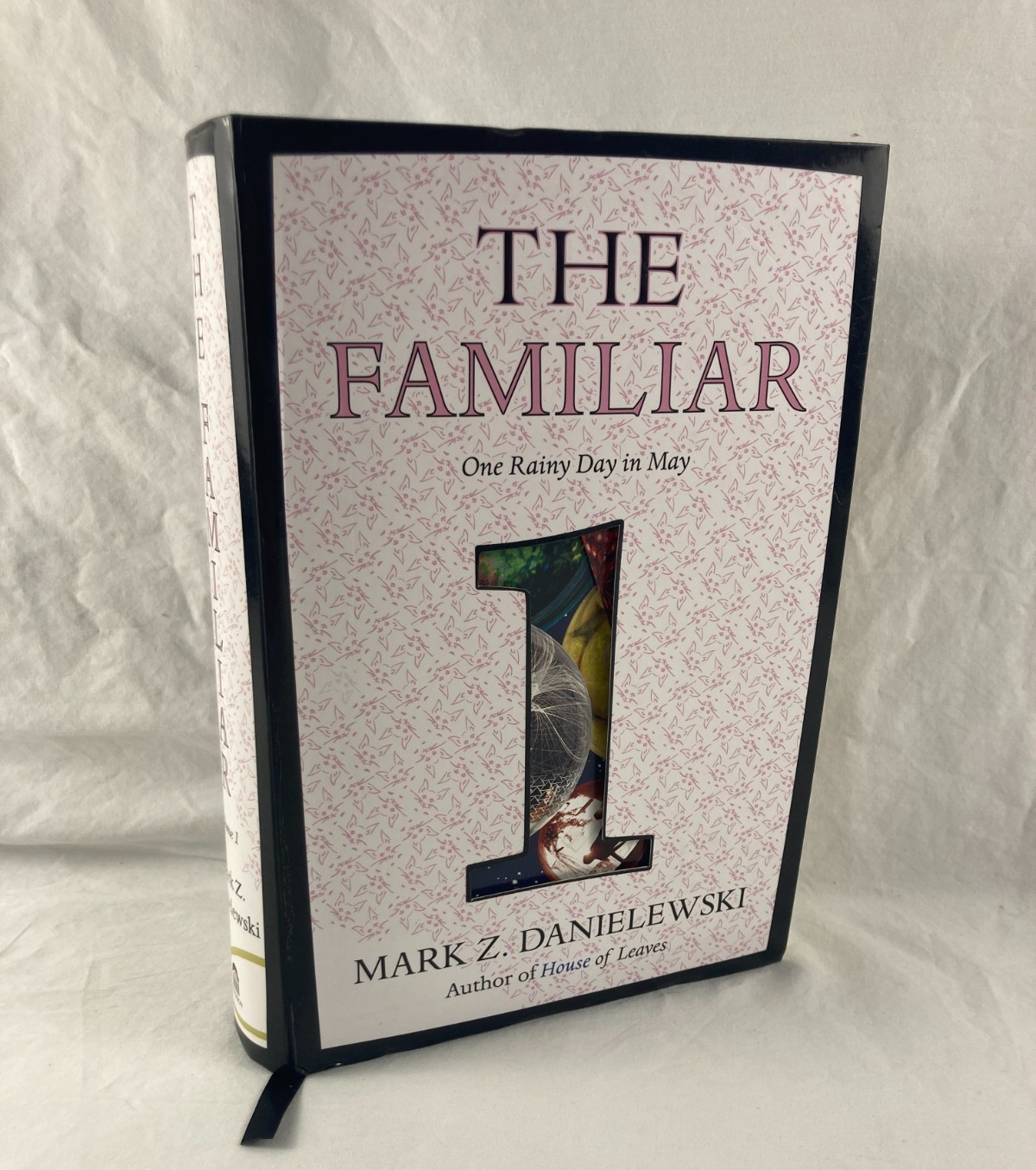The Familiar Volume 1 One Rainy Day in May Mark Z. Danielewski 1st Ed. 1st Print