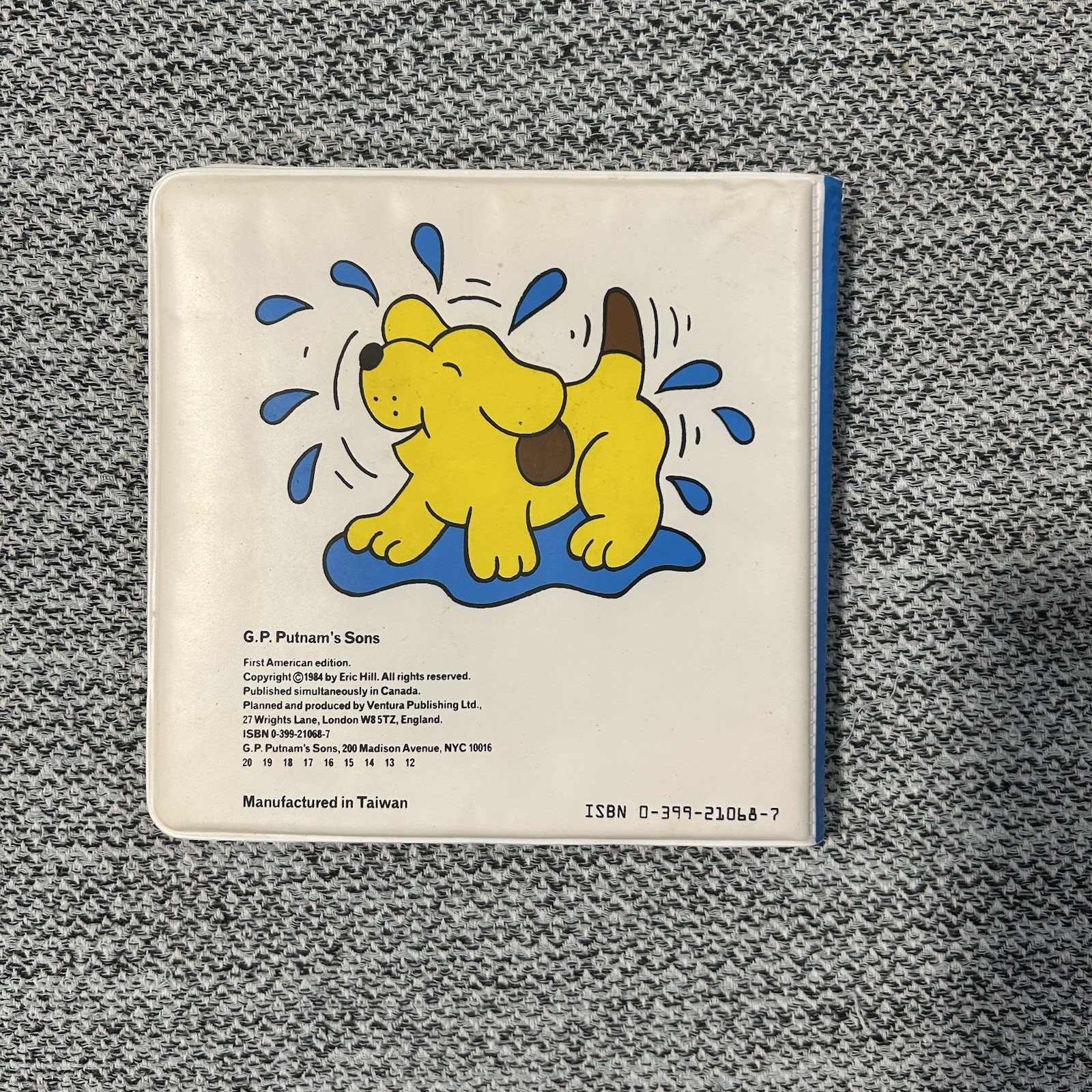 Spot Goes Splash! by Eric Hill – Vintage 1984 Soft Vinyl Bath Book – Original
