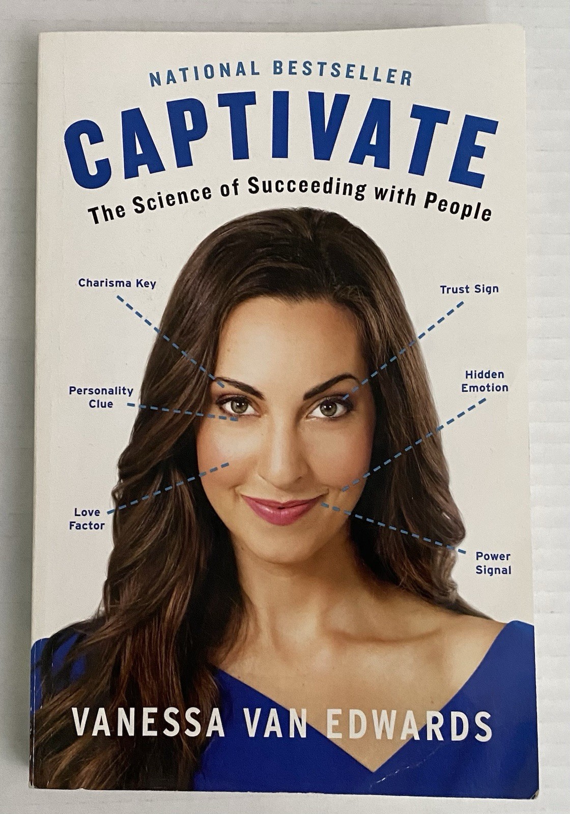 Captivate by Vanessa Van Edwards Trade Paperback Communication & Social Skills