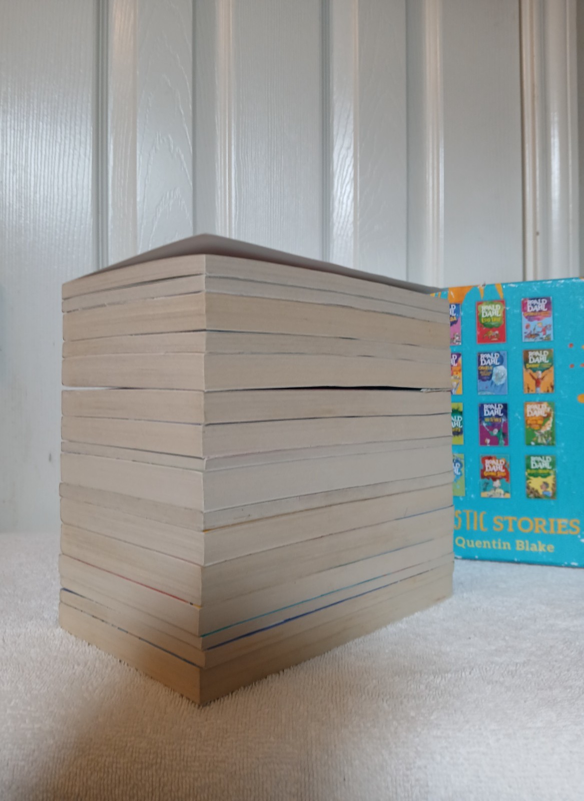 Roald Dahl Collection 16 Books Box Set – VG Books in GOOD Box
