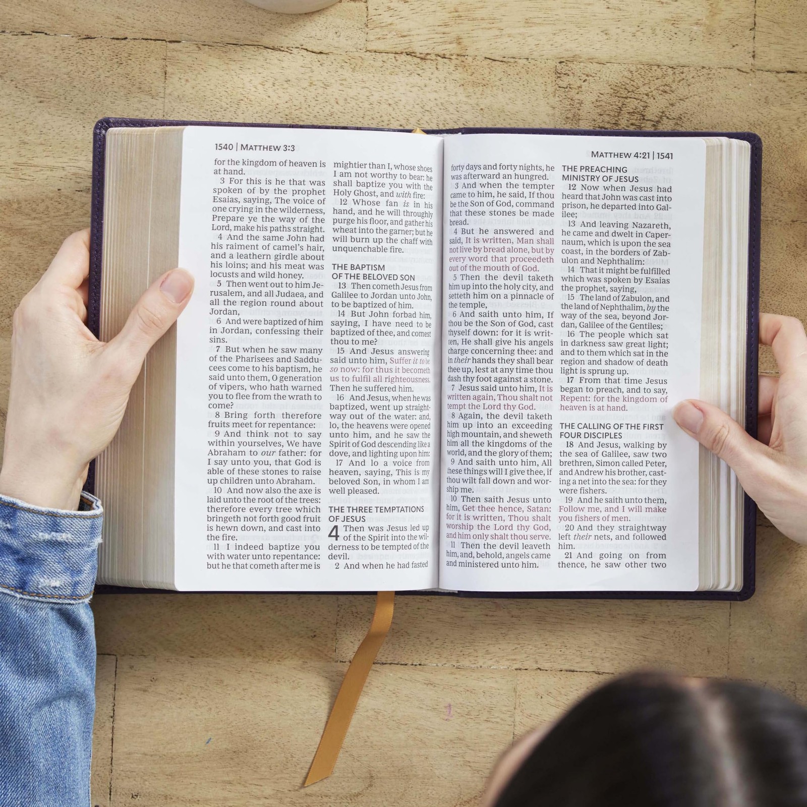 KJV Holy Bible: Personal Size Giant Print, Brown Leathersoft, Red Letter,…