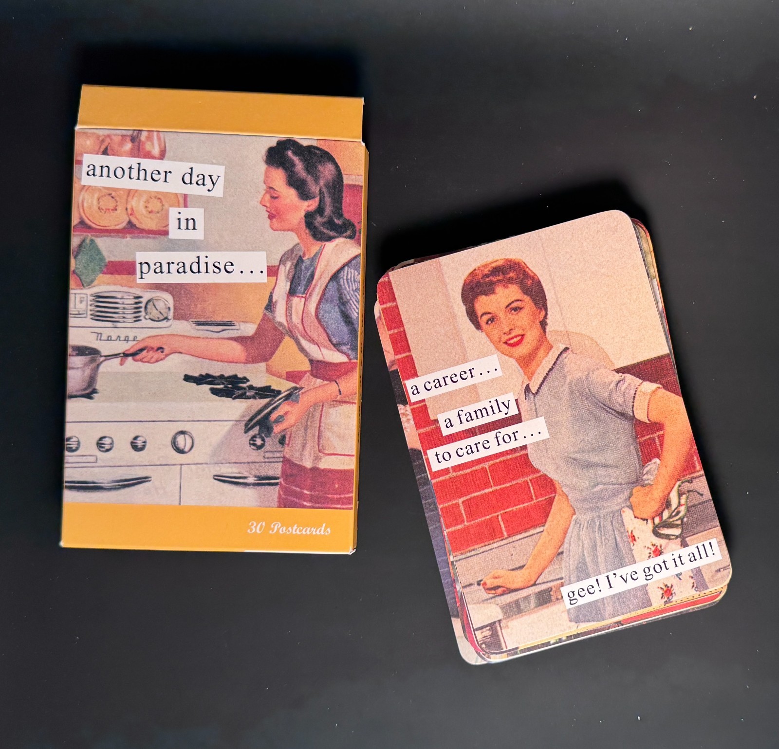 VTG Another Day in Paradise: 30 Postcards by Anne Taintor. Complete set. NIB.