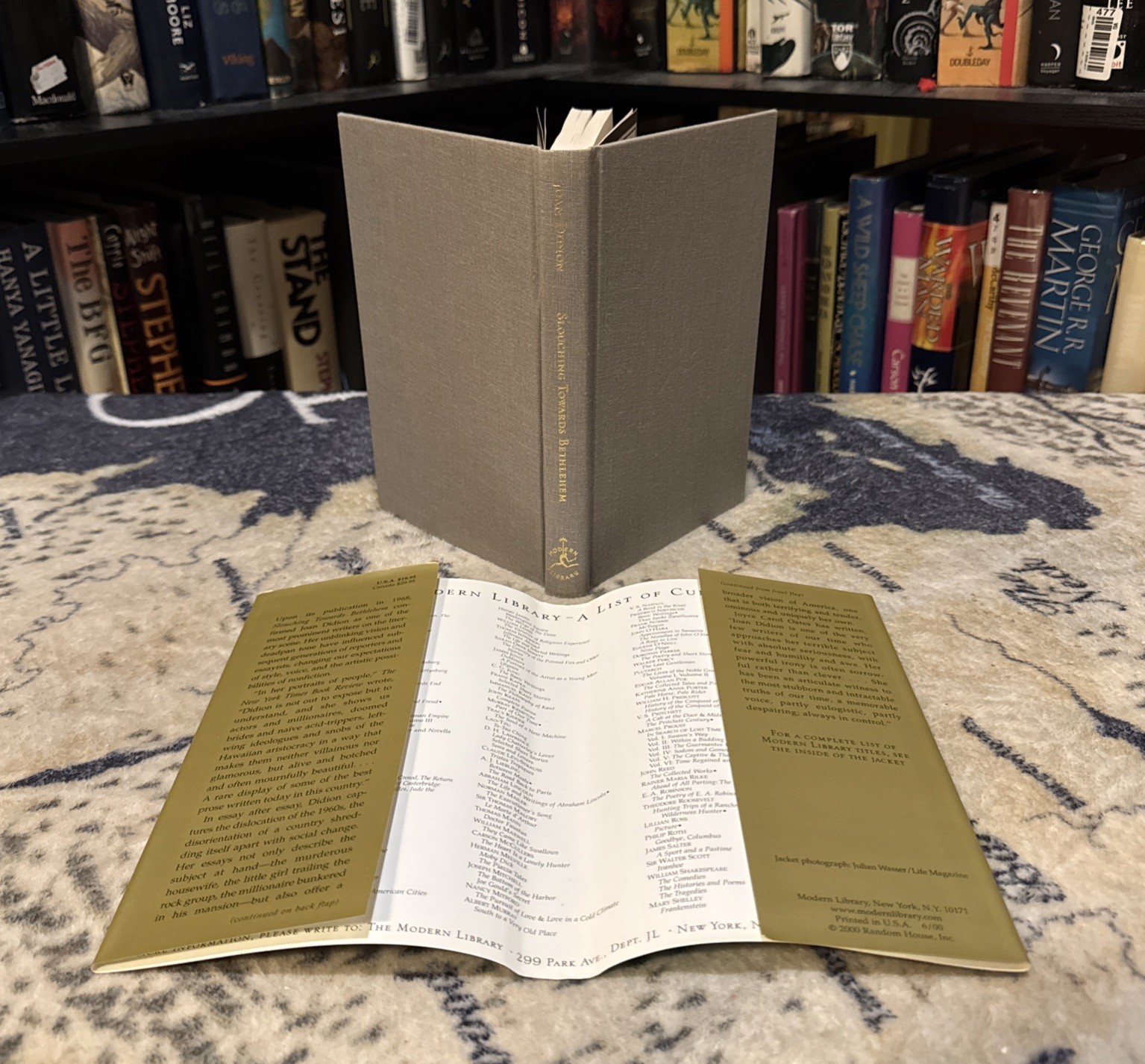 Slouching Towards Bethlehem – Joan Didion (Hardcover) Modern Library 1st/1st VG+