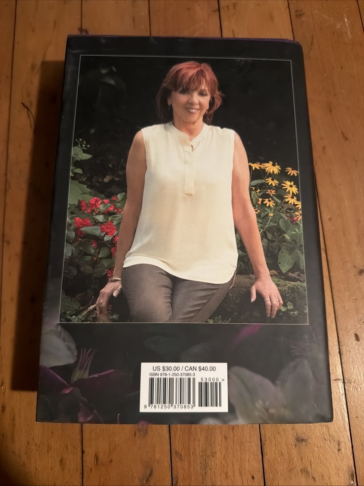Hidden Nature by Nora Roberts (2025, Hardcover)