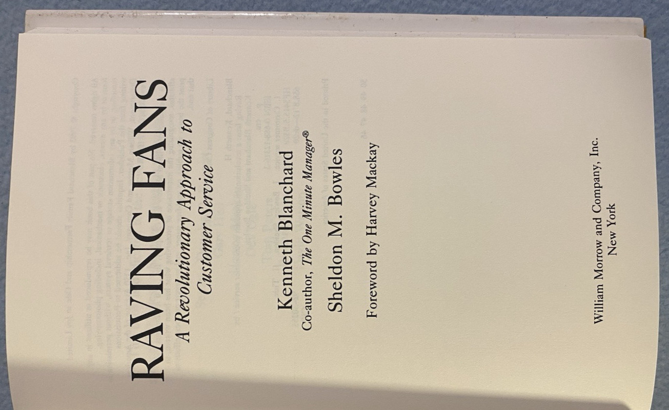 „Raving Fans,“ Hard Cover Book by Ken Blanchard & Sheldon Bowles, 138 Pages, New