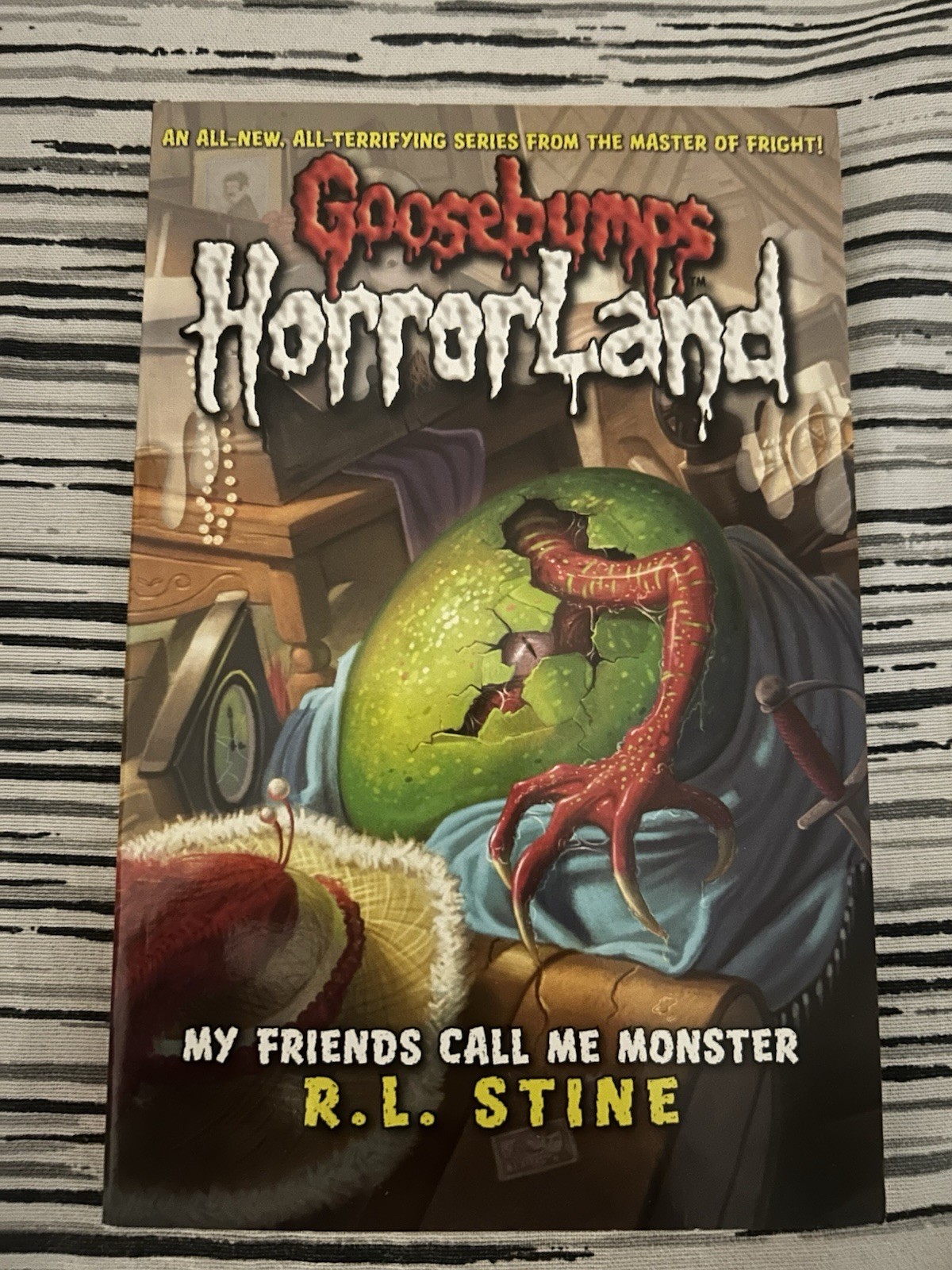 Goosebumps HorrorLand by R.L. Stine Paperback – 10pc Full set – Collector‘ item