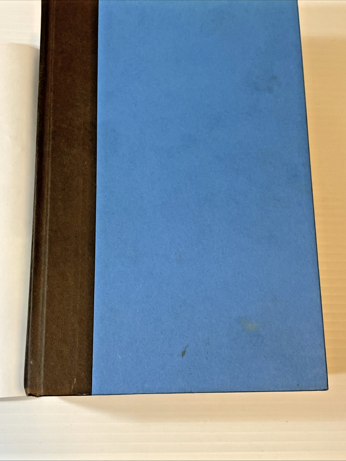 Winterlight (Green Rider) – First Edition 1st Printing Hardcover Kristen Britain