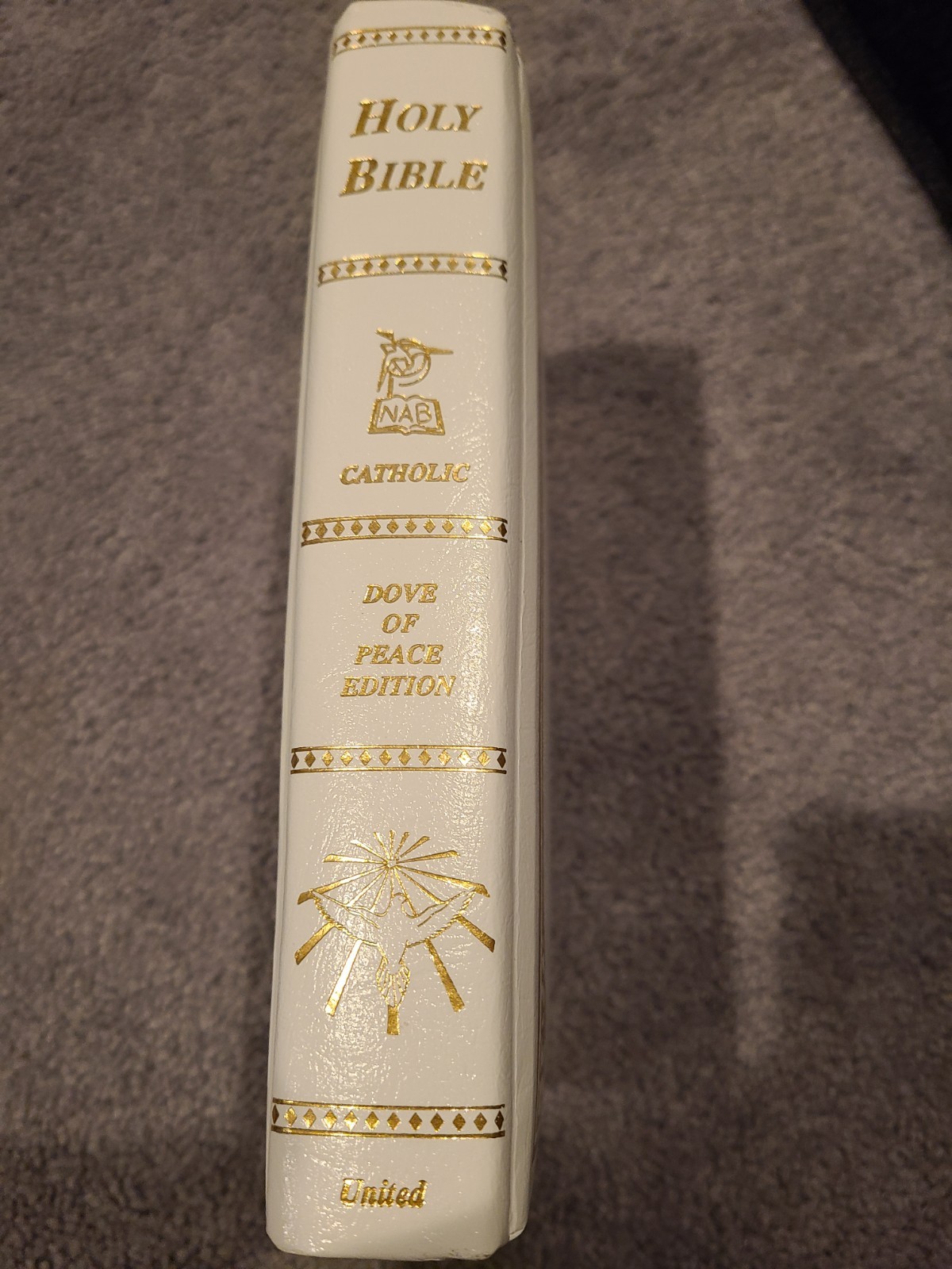 Holy Bible – Dove of Peace – Catholic Edition – New American Bible
