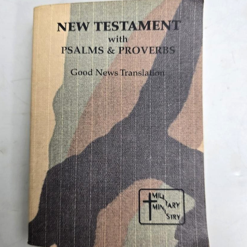 Holy Bible NIV NT Psalms Good News Camo Military Mini 2 Books Vintage Pocket