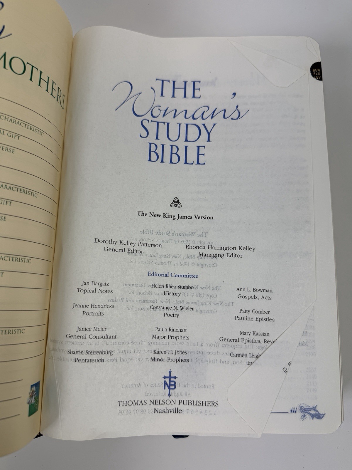 The Woman’s Study Bible NKJV Thomas Nelson 926B Blue Genuine Leather 1995