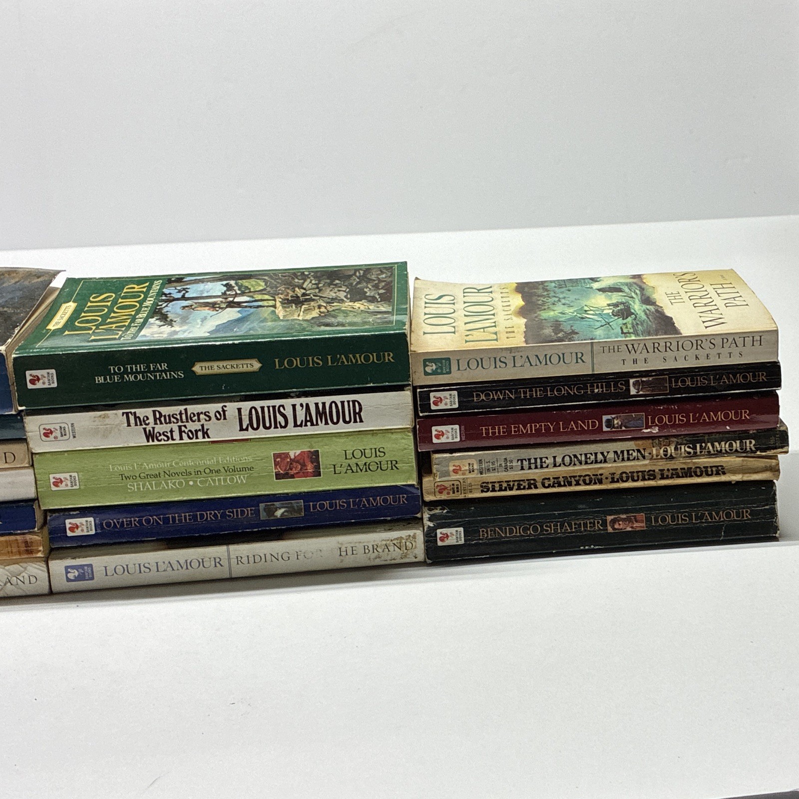 Louis L’Amour Lot of 18 Paperback Western Novels The Sacketts Bantam Books
