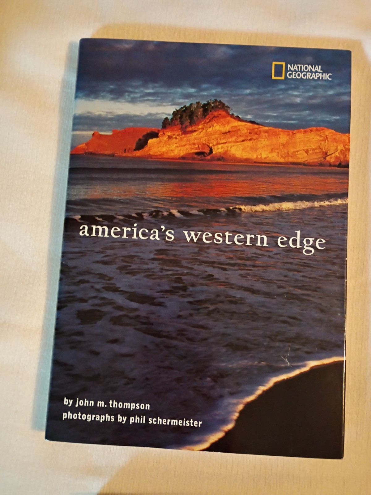 Lot of 4 National Geographic Society Books Dakotas Mountains Yellowstone HC DJ