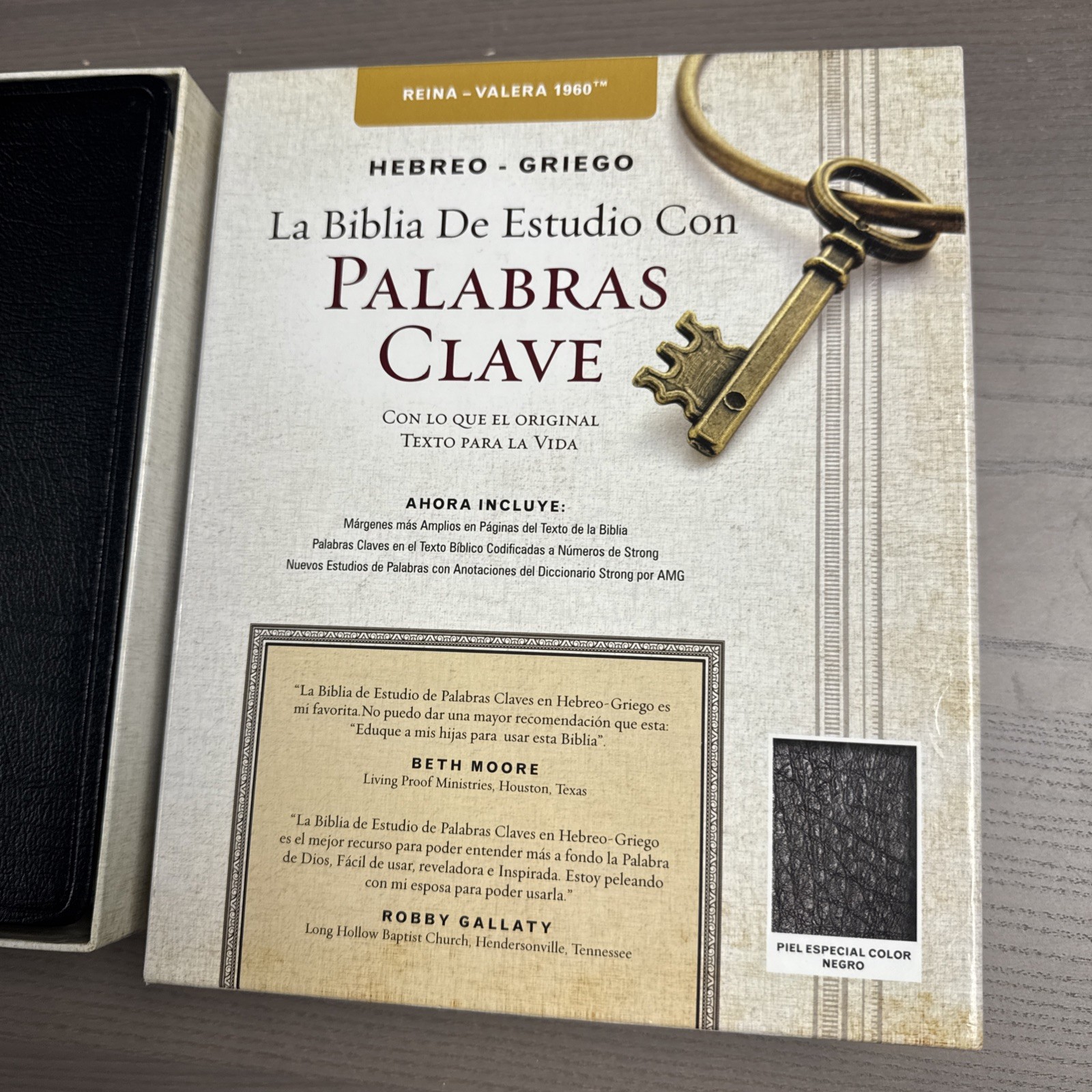 BIBLIA DE ESTUDIO PALABRA CLAVE RVR 1960 COLOR NEGRO PIEL FABRICADA BIBLE