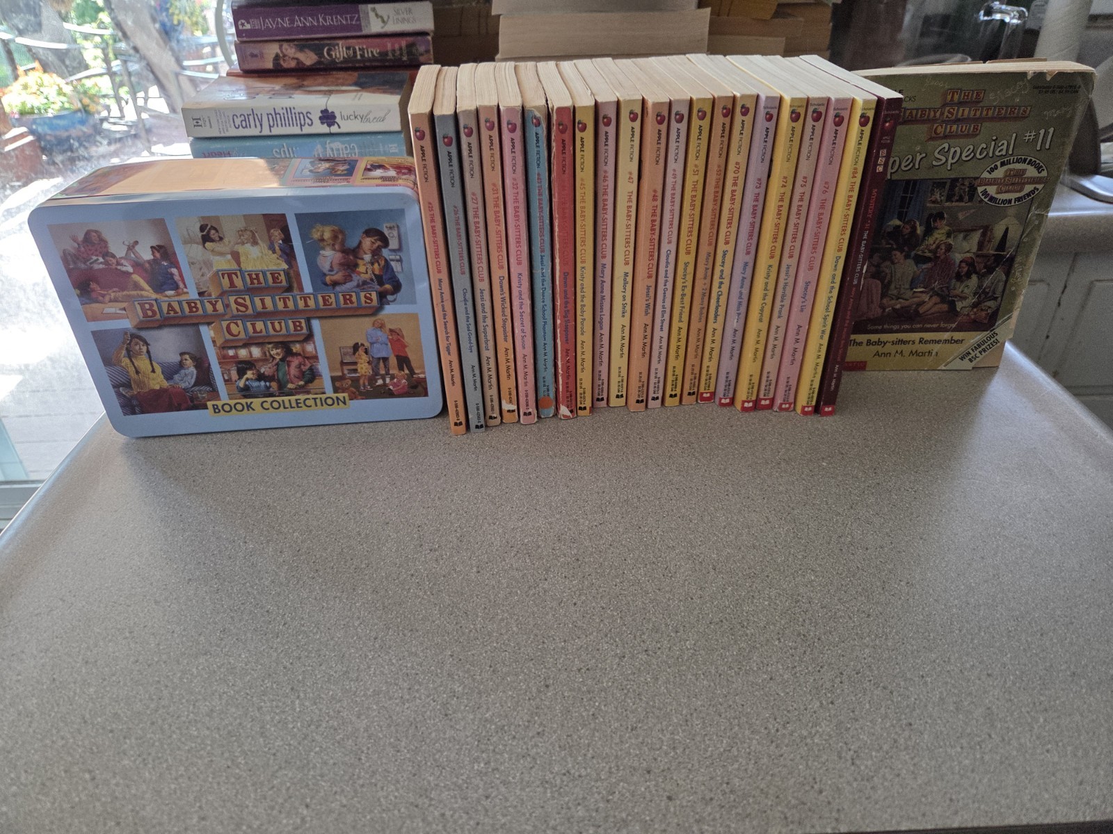 Vintage Babysitters Club . 20 Books. + #1-6 In Tin +1 Mystery & 1 Super Special