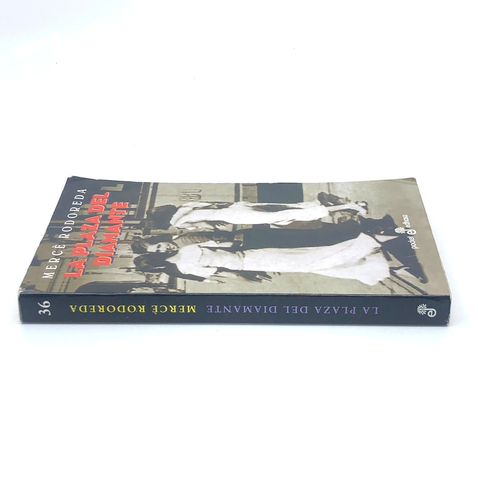 La Plaza del Diamante by Mercè Rodoreda Paperback Book Pocket Edhasa